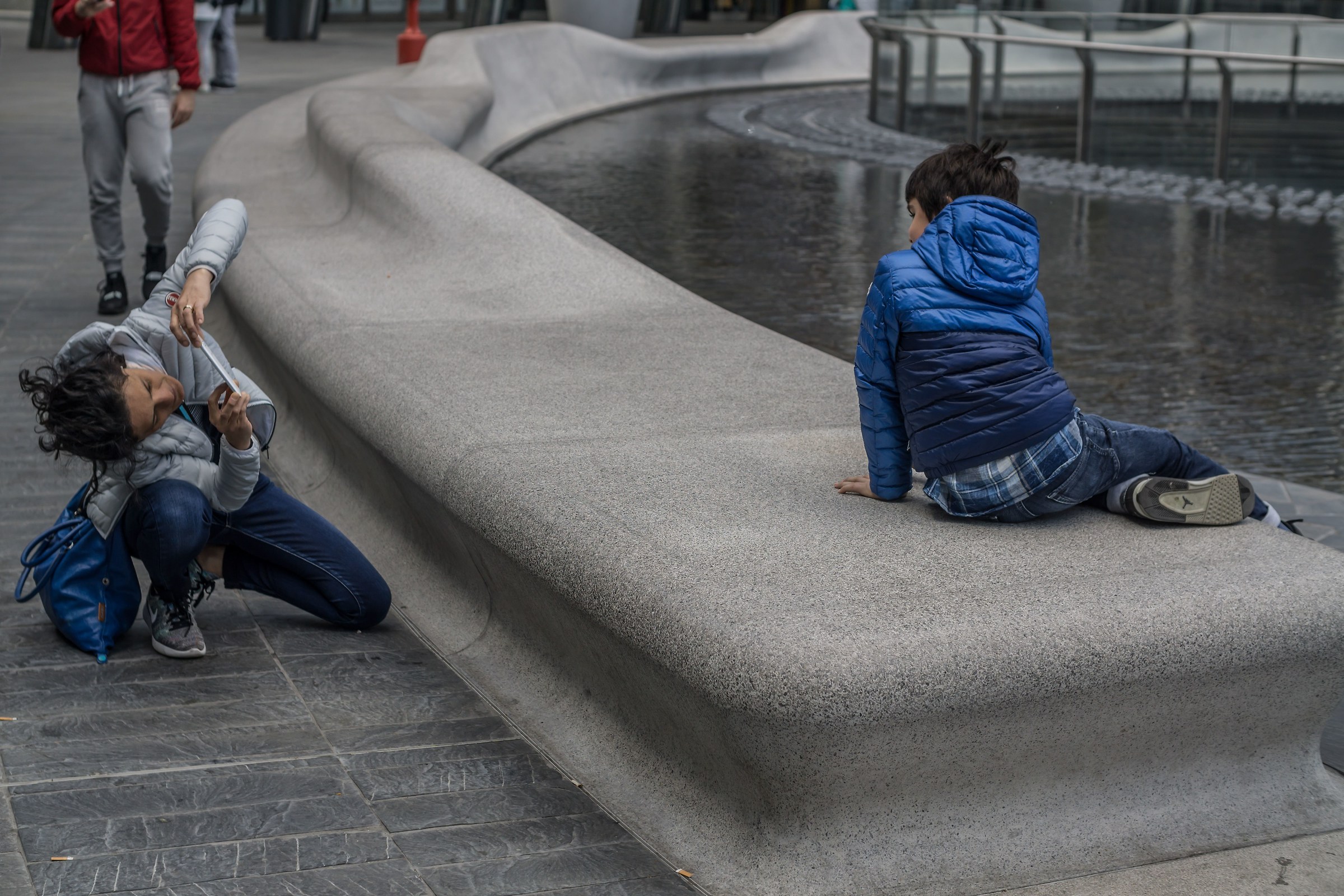 Piazza Gae Aulenti - Fotografa fotografata