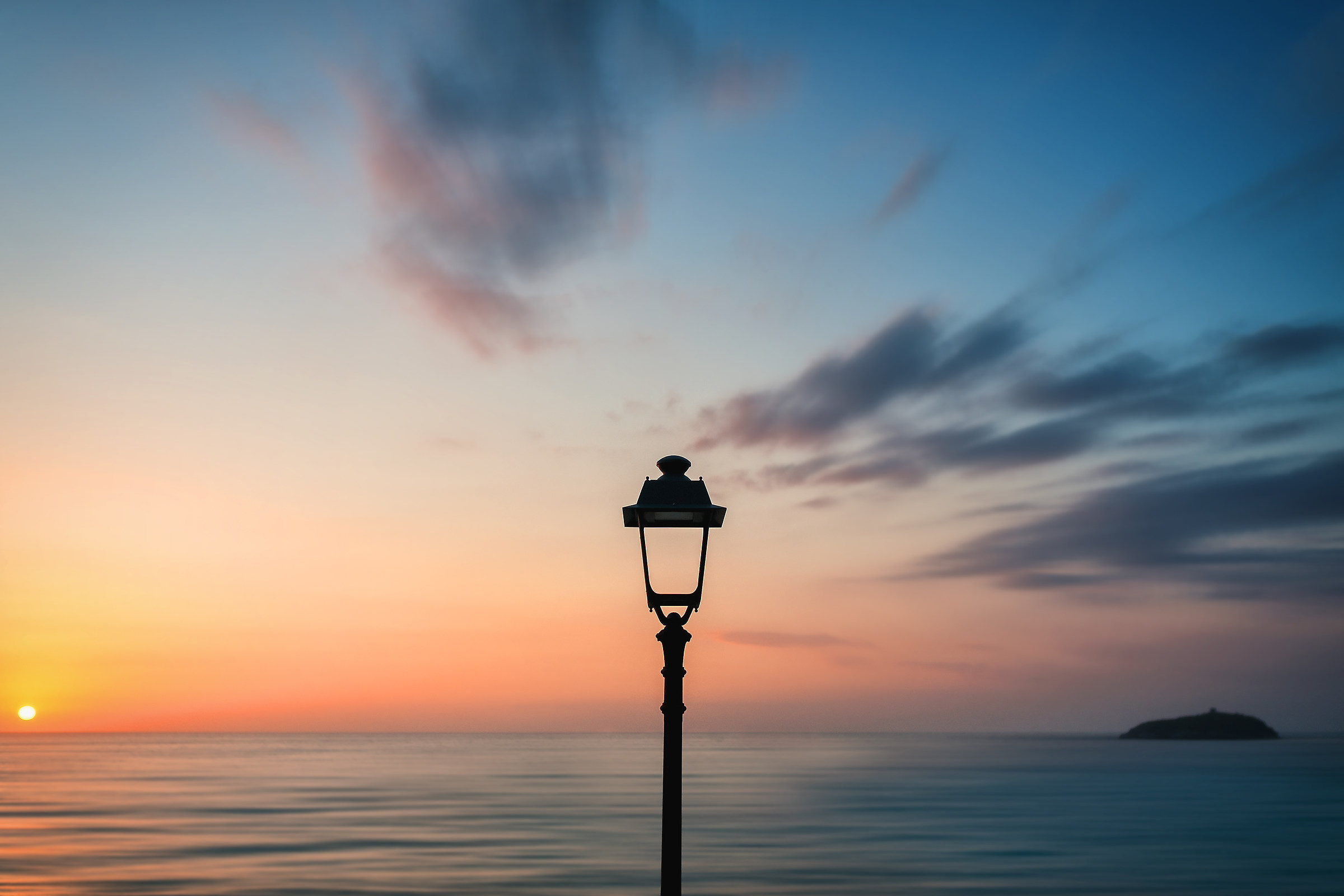 Ultima luce sull' isola di Cirella