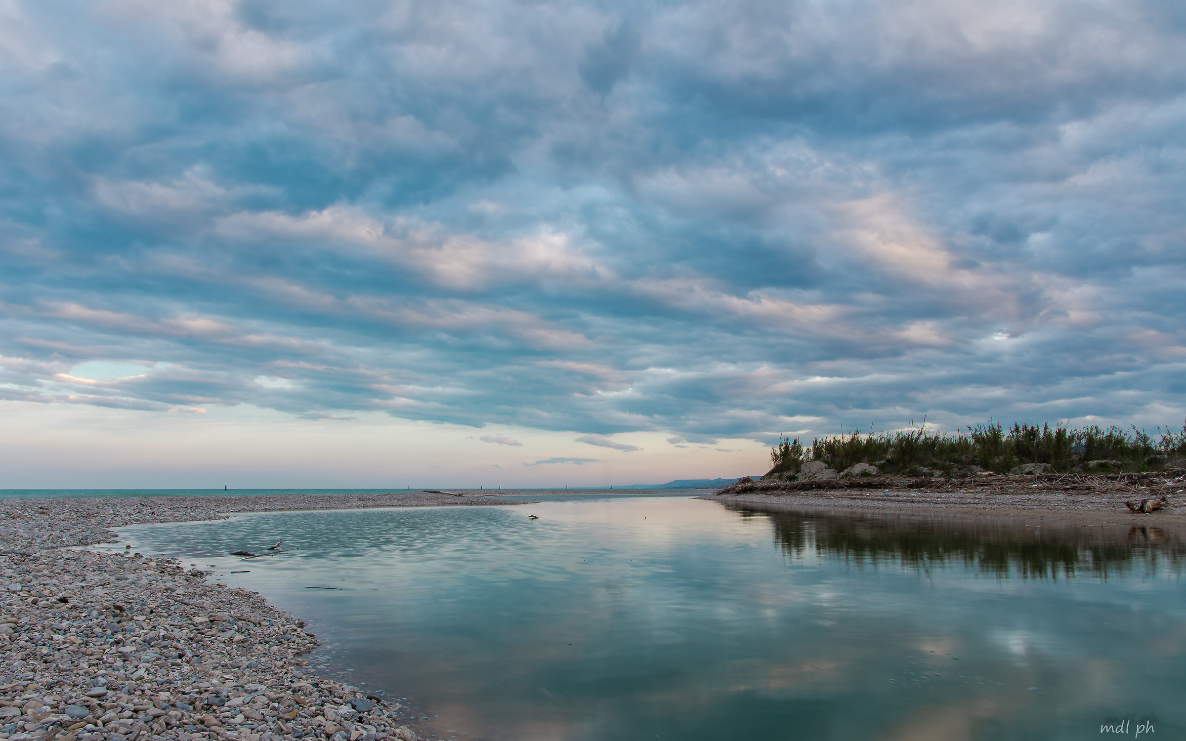 Beauty and incivility