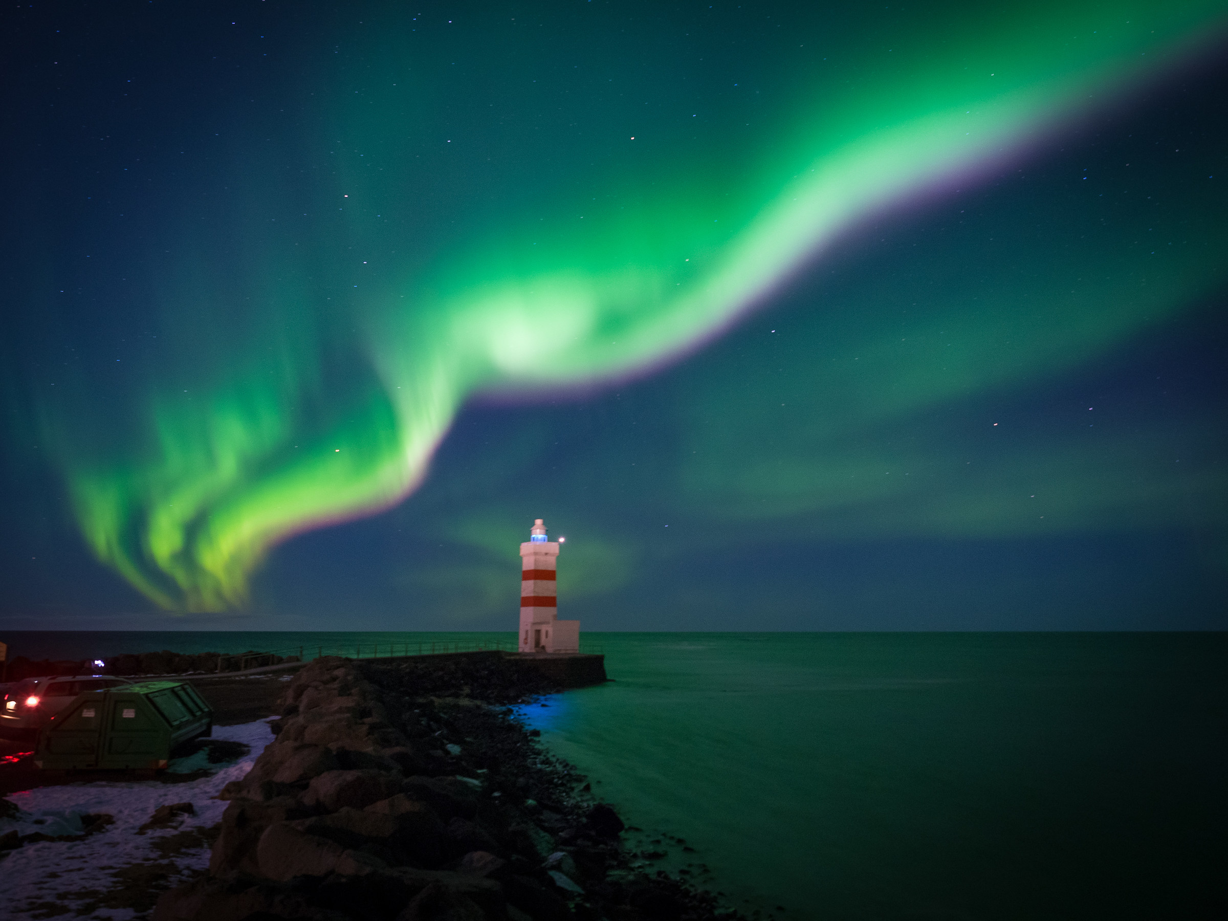 L'aurora sul Faro