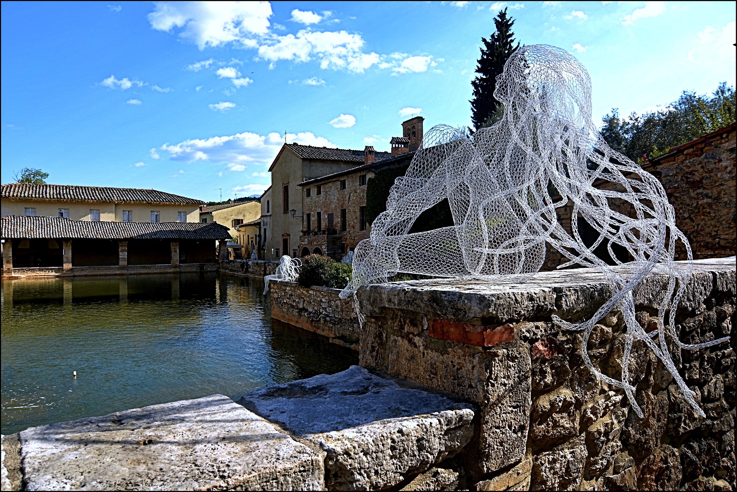 Bagno a Vignoni - In attesa del bagno...