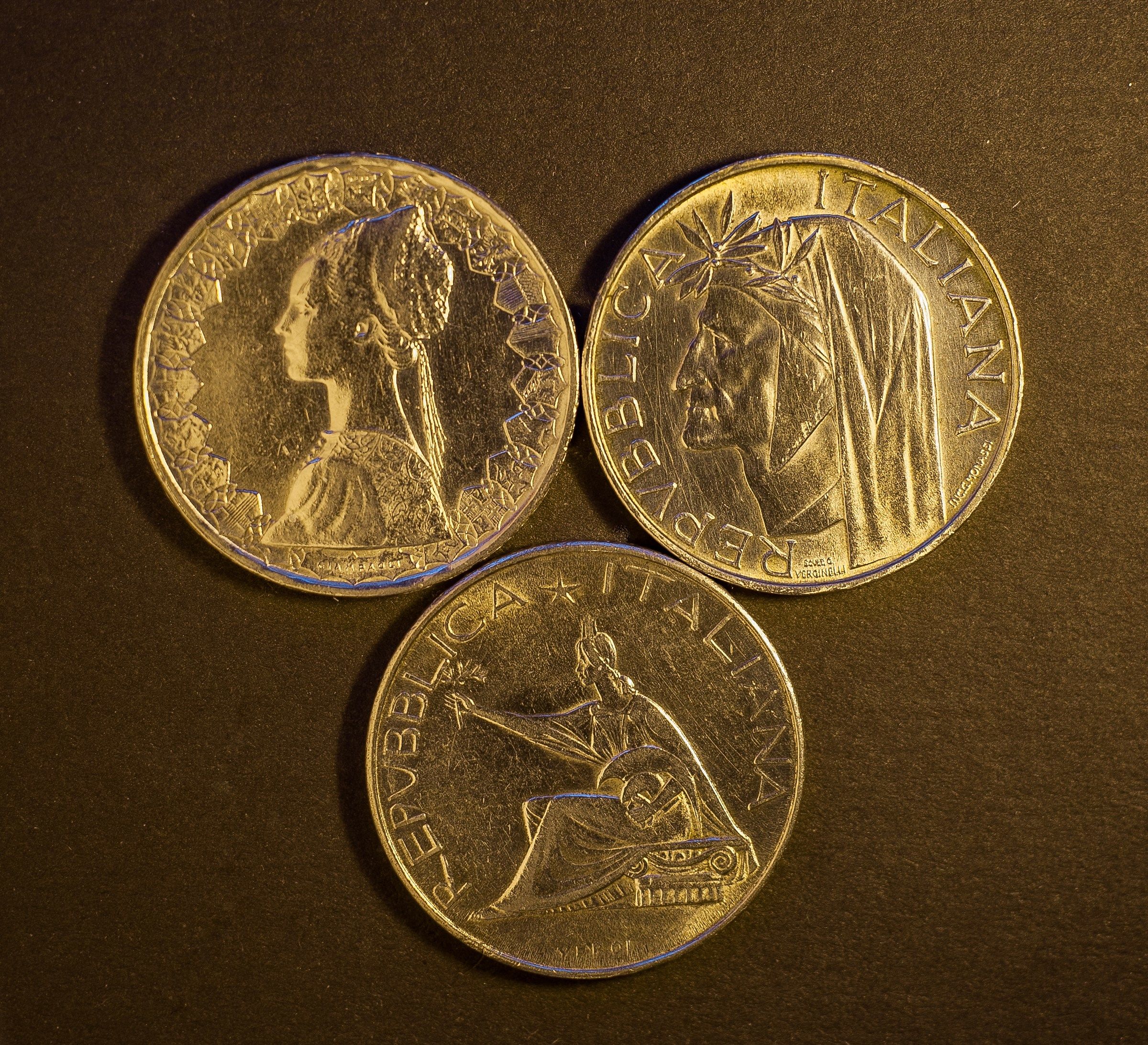 500 Lire in argento anni '60...che belle!!