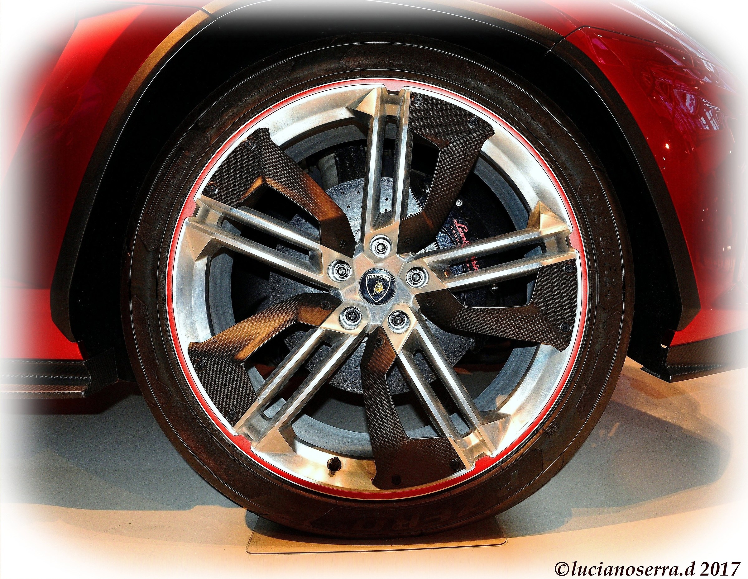 Lamborghini Urus Concept Car SUV - 2012