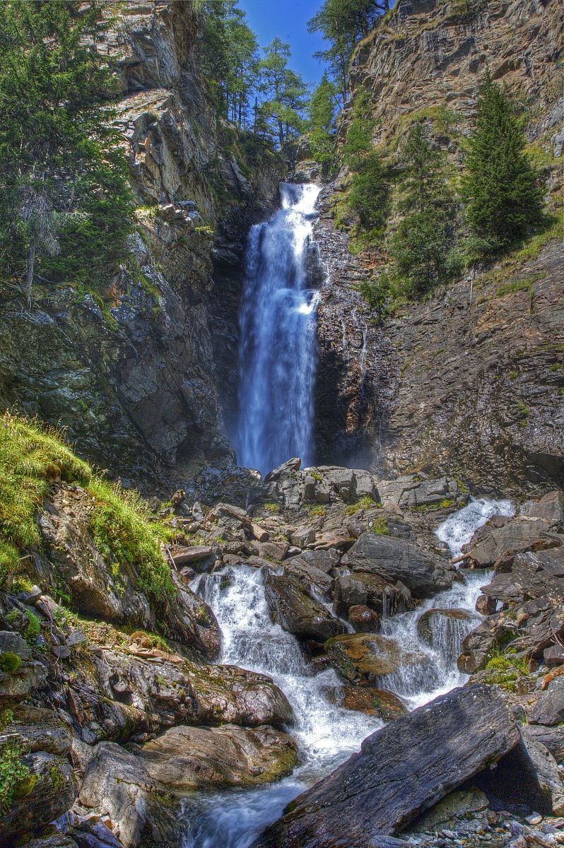 Cascata del Saent val di Rabbi