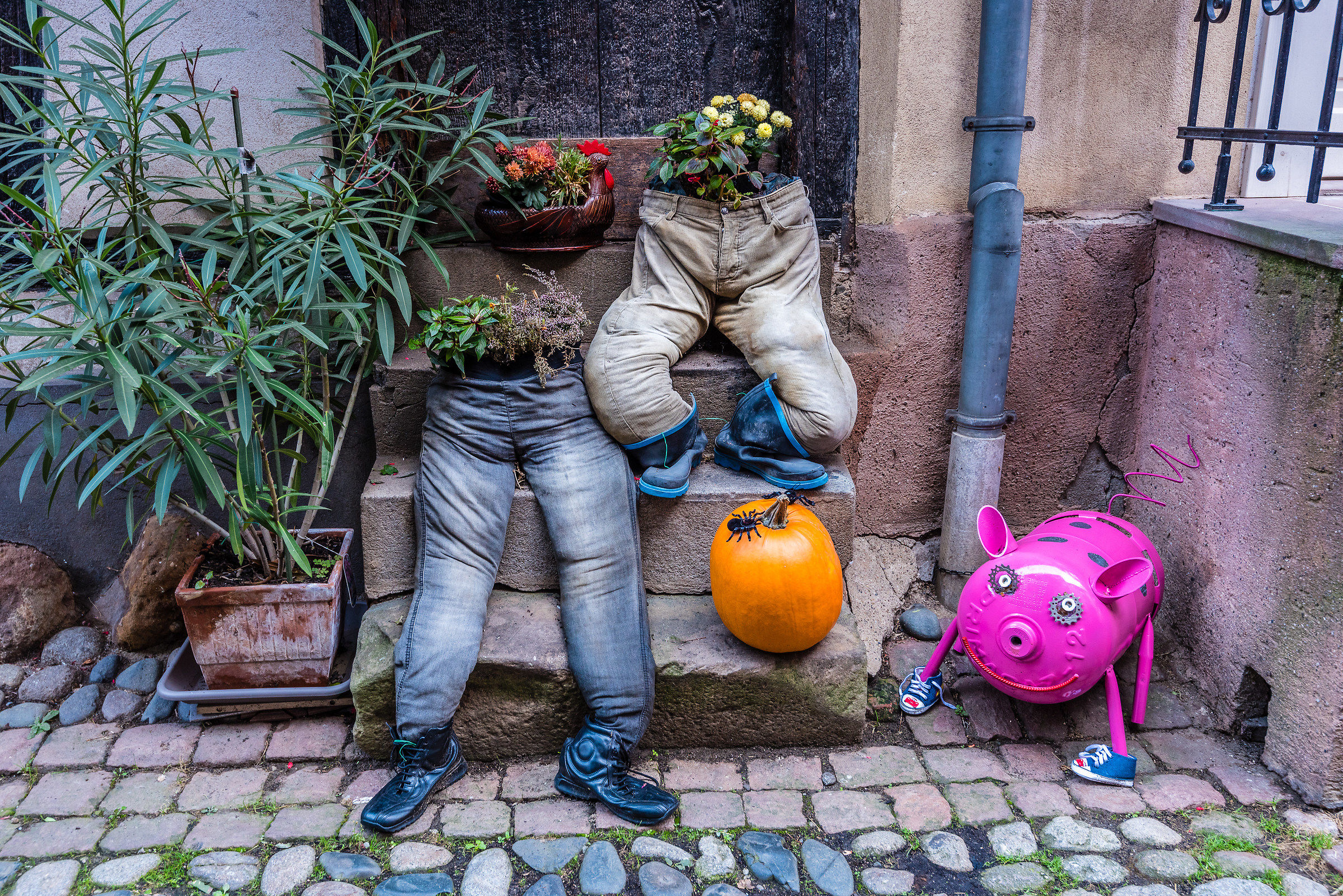 Alsace Eguisheim Of some vessels so