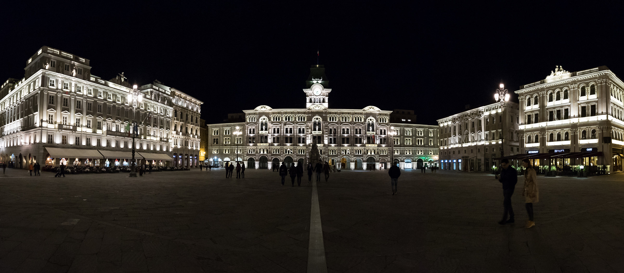 Piazza Unità d'Italia