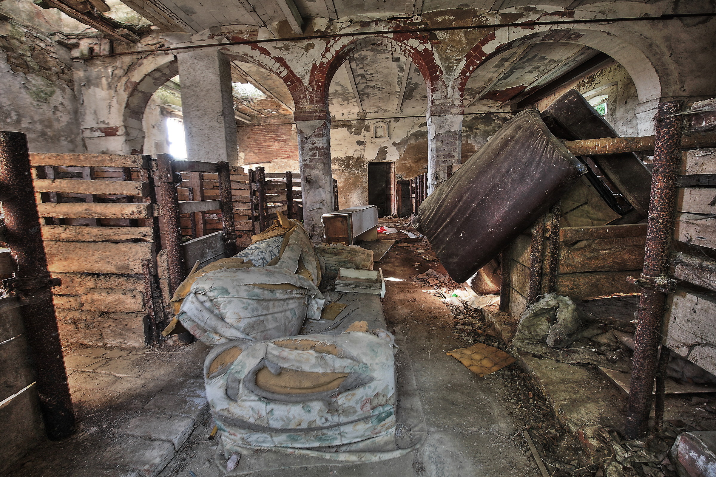 ...qui non si riposa più...