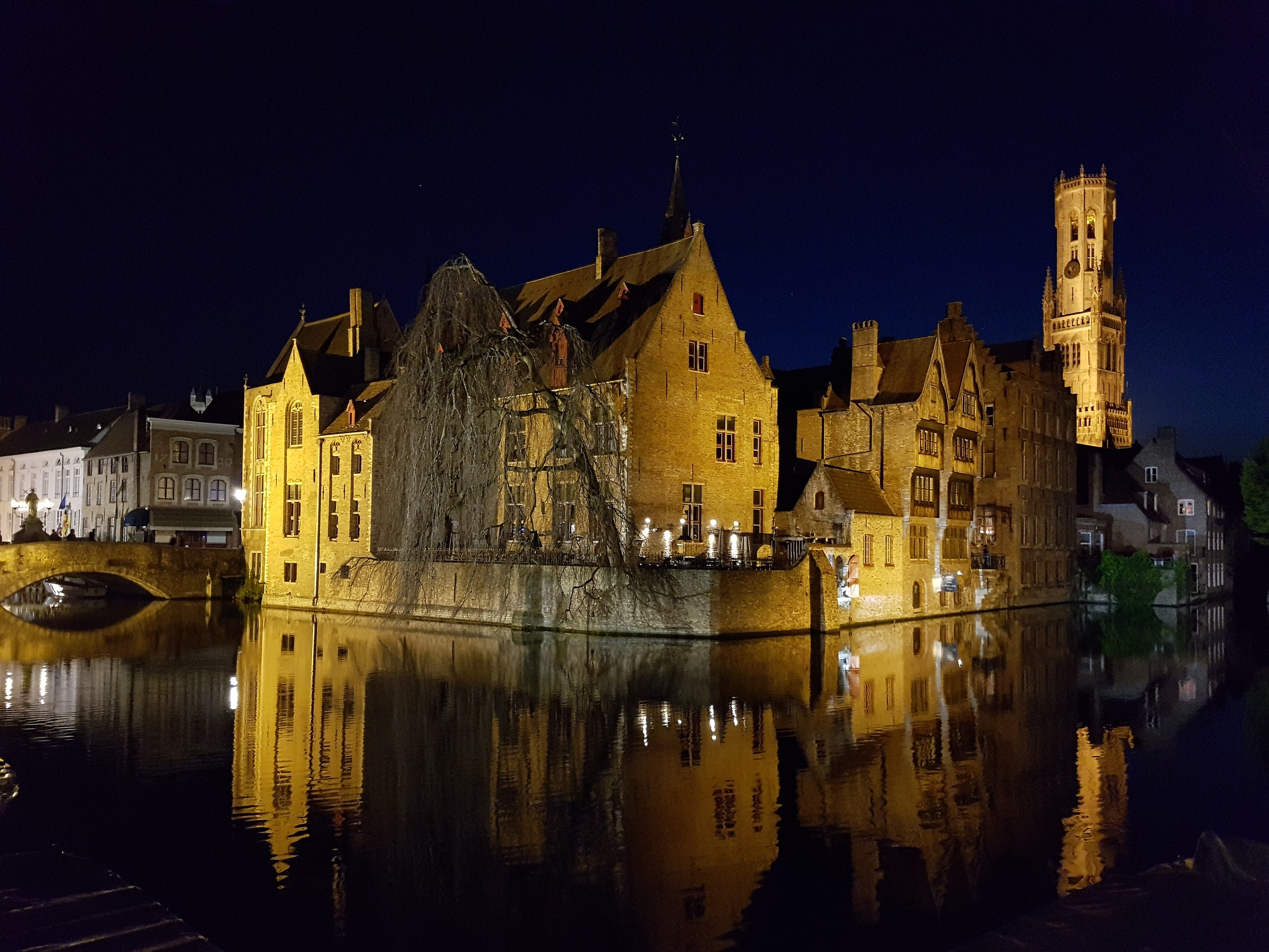 Brugge di notte