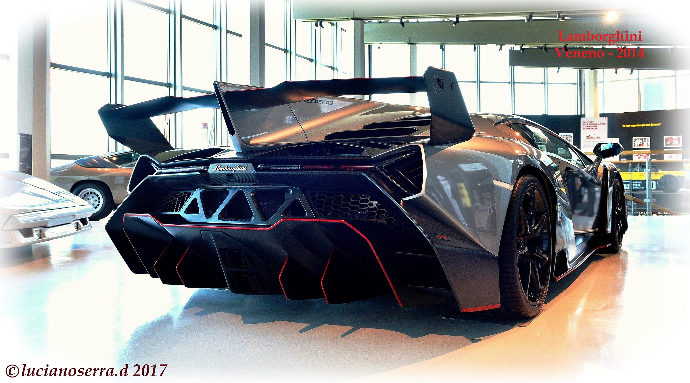 Lamborghini Veneno - 2014