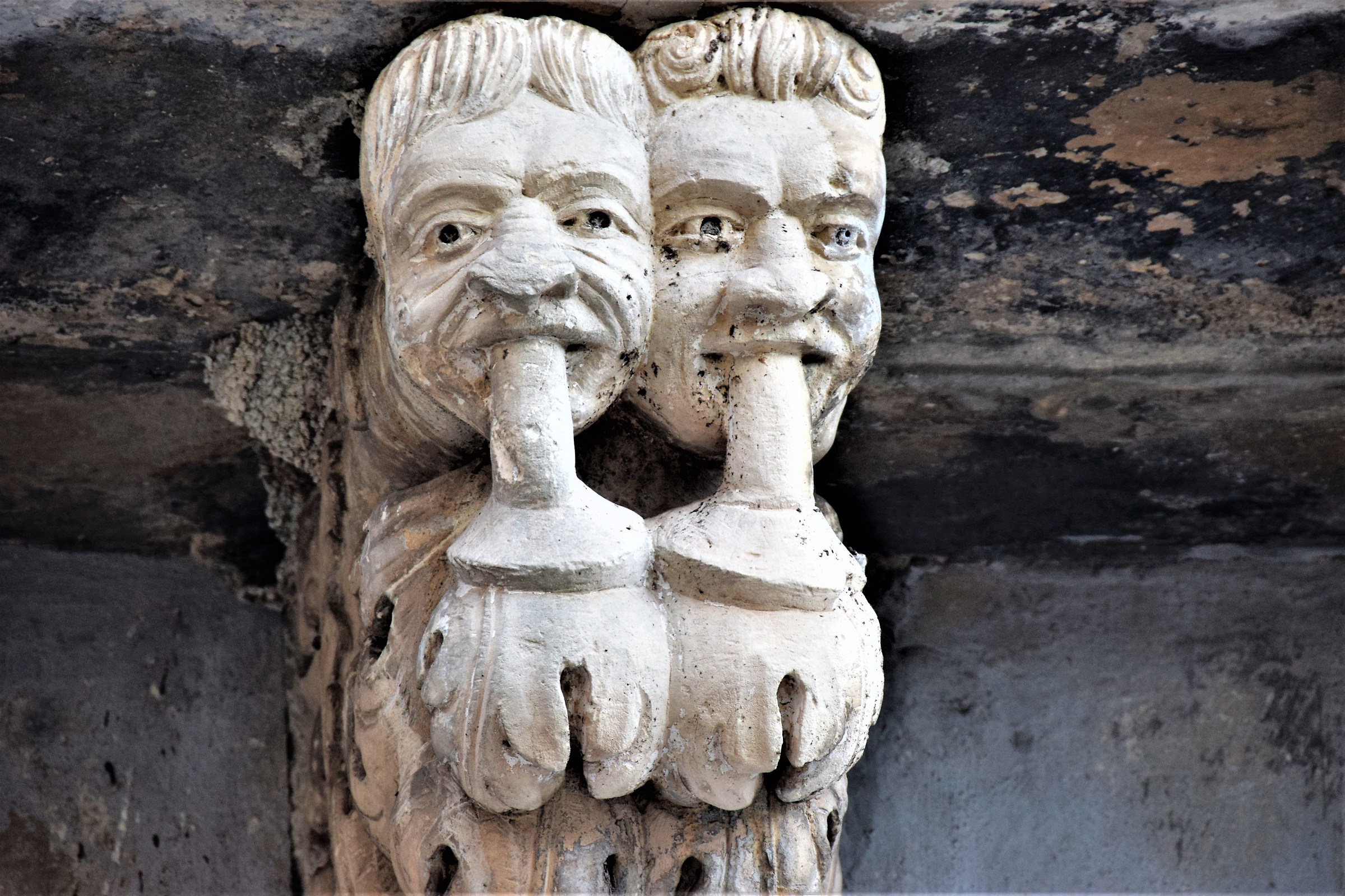 Mensolone Barocchi Palazzo Iudica (oggi Caruso)