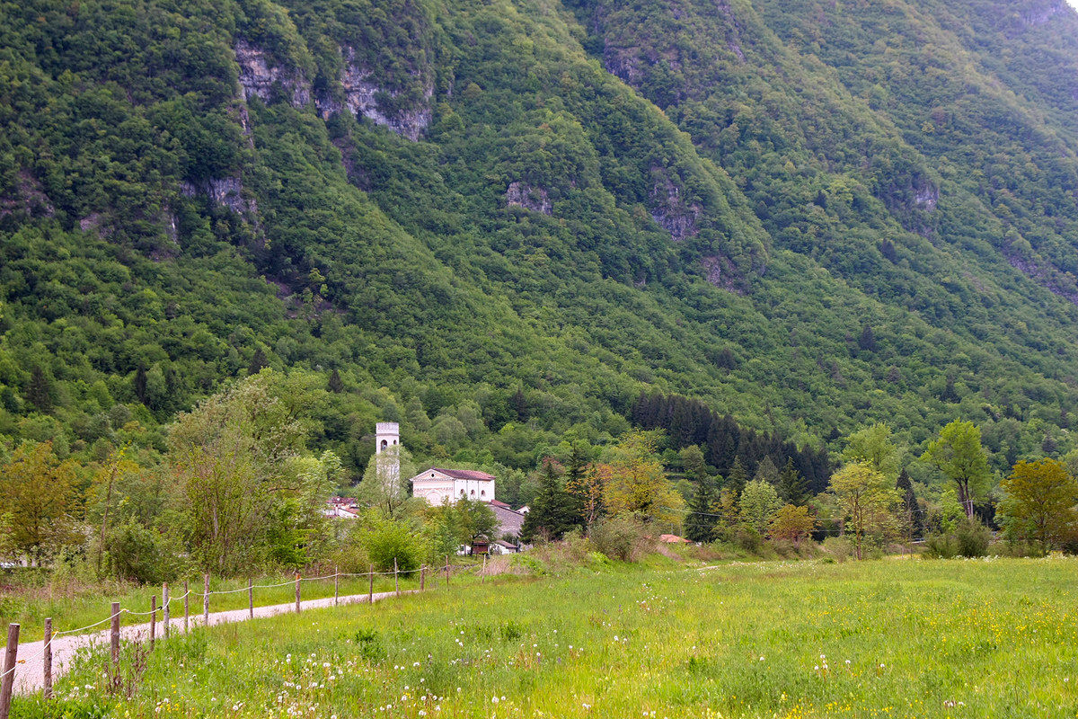 Furnaces, ancient glorious church