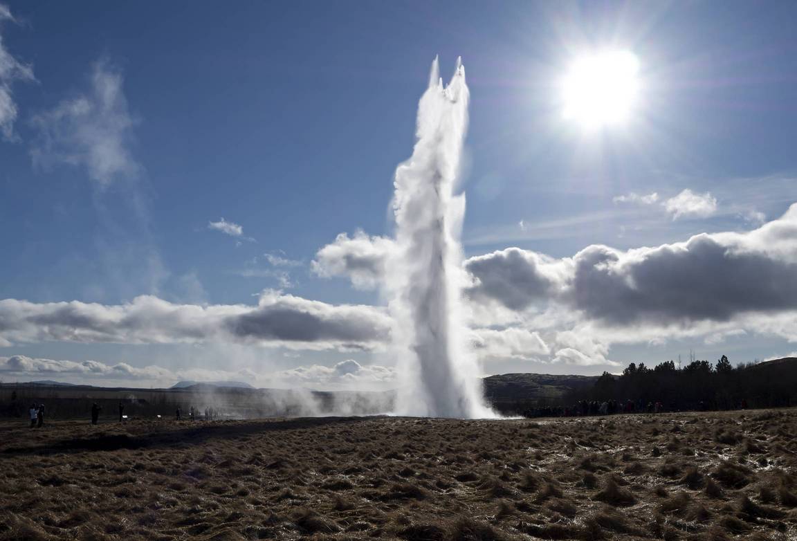 Strokkur Geyser 01