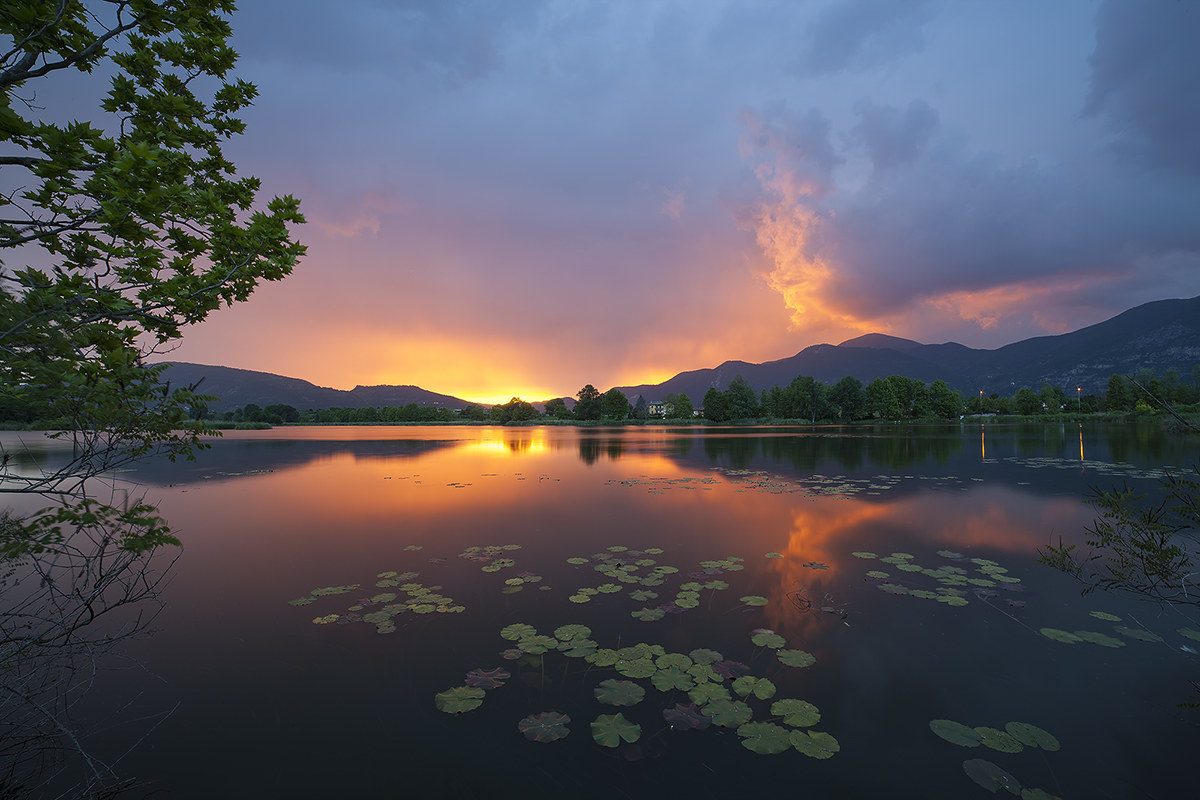 Sunset behind the storm 2