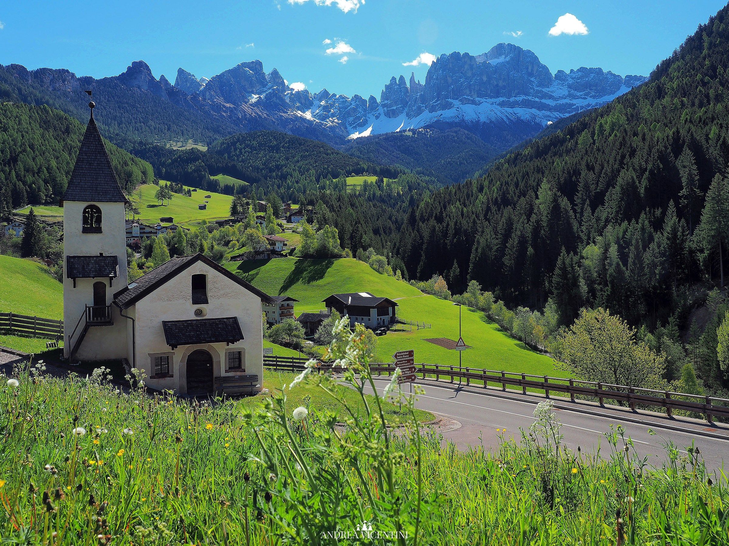 Church of San Cipriano with background of the catinaccio