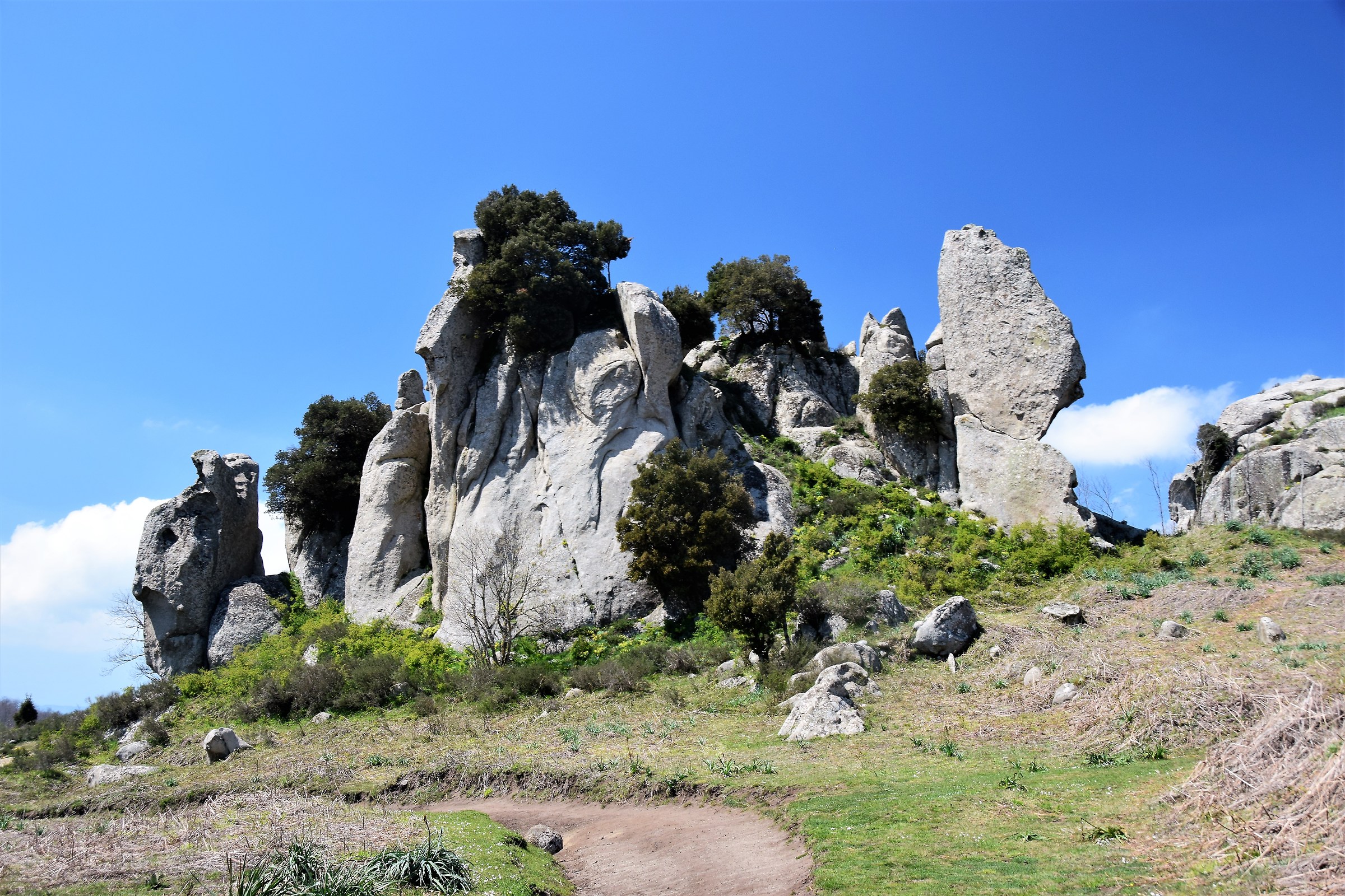 Megaliti dell'Argimusco 2