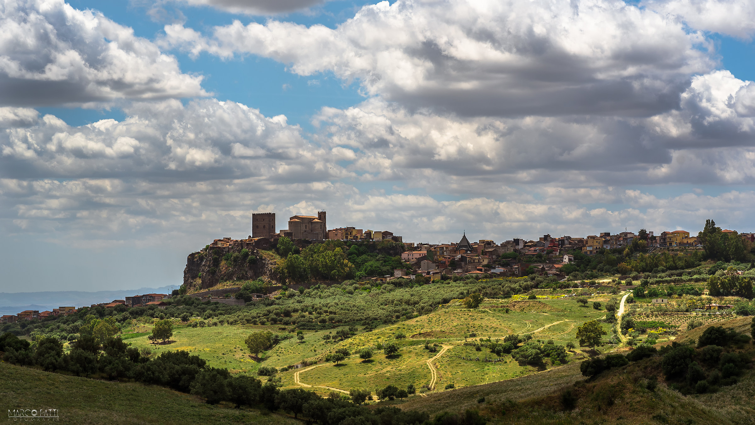 Il castello di Motta sant'Anastasia