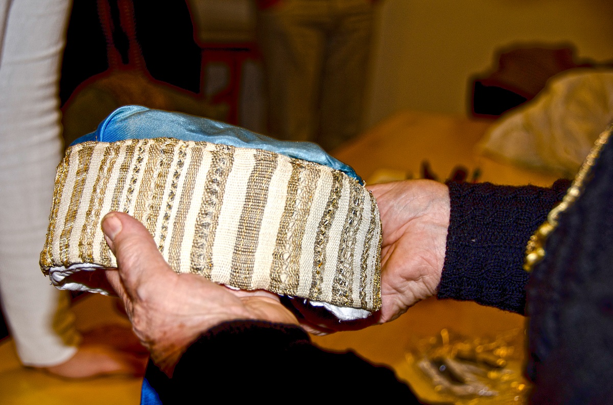 Headdress typical of Scanno