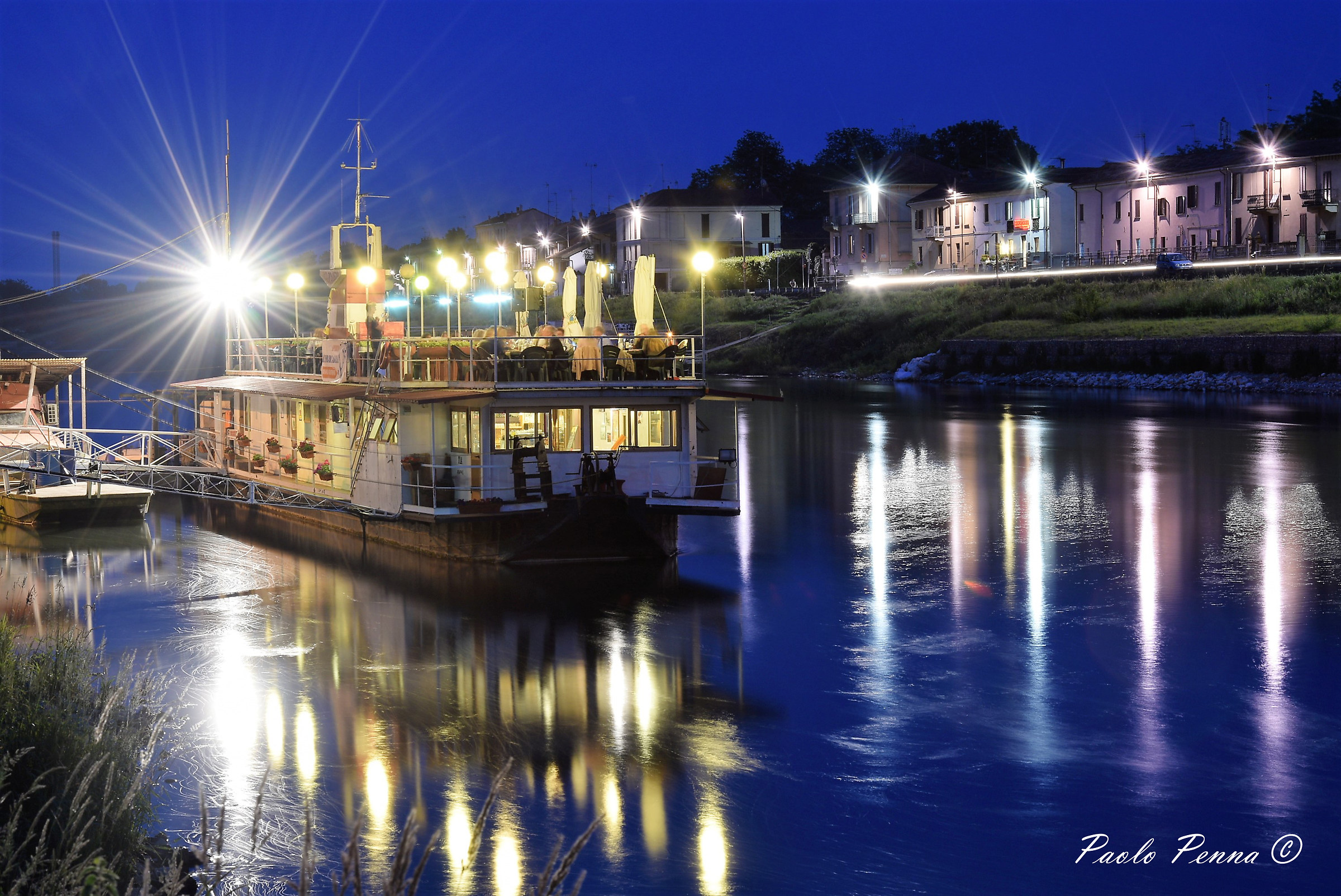 barcone sul Ticino a Pavia