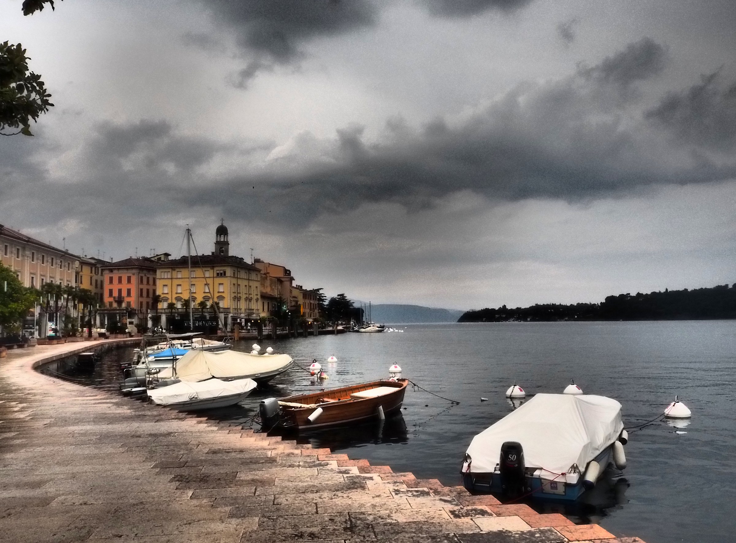 Thunderstorms in Salò