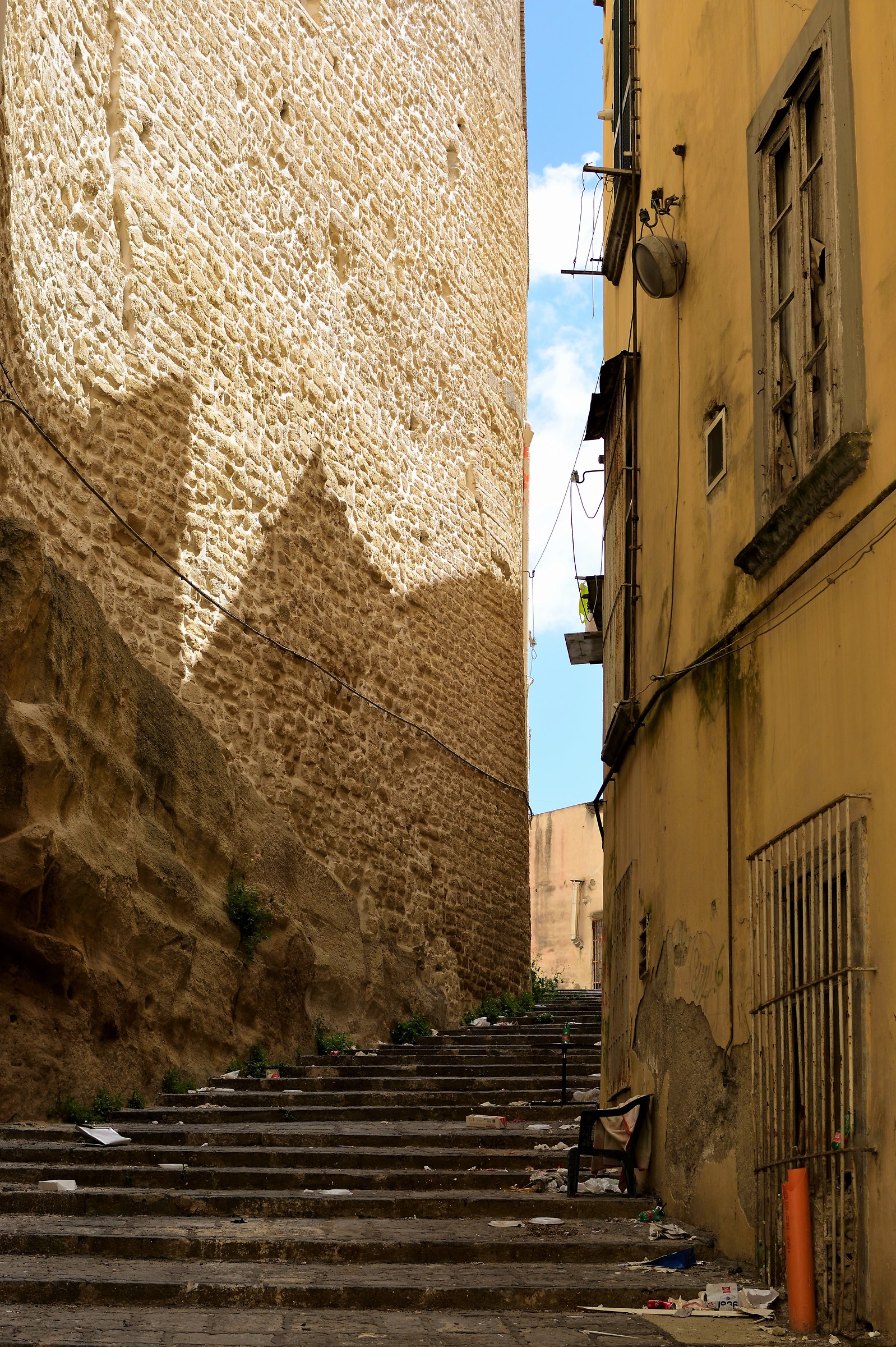 Alley of Naples