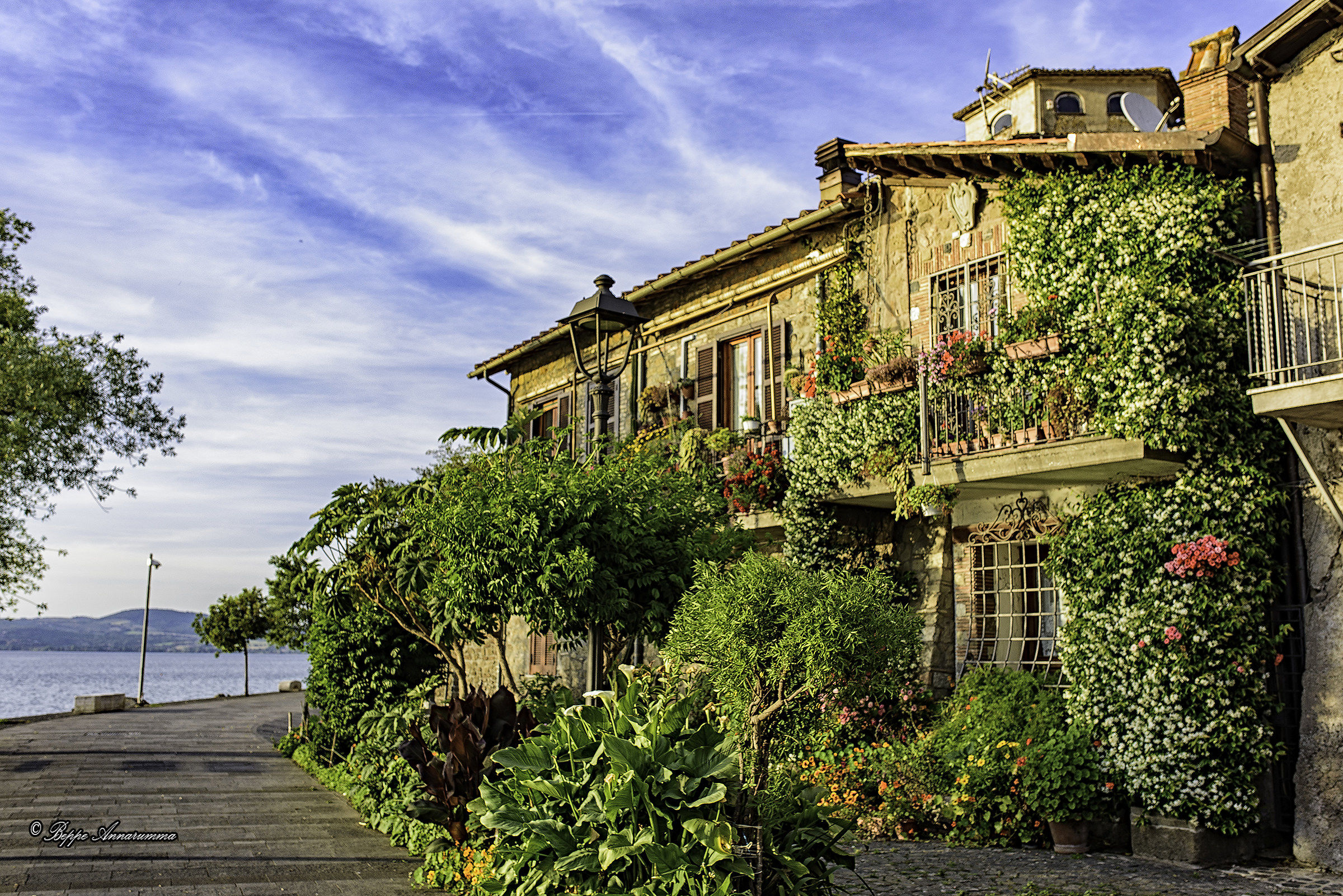 The colors of Anguillara