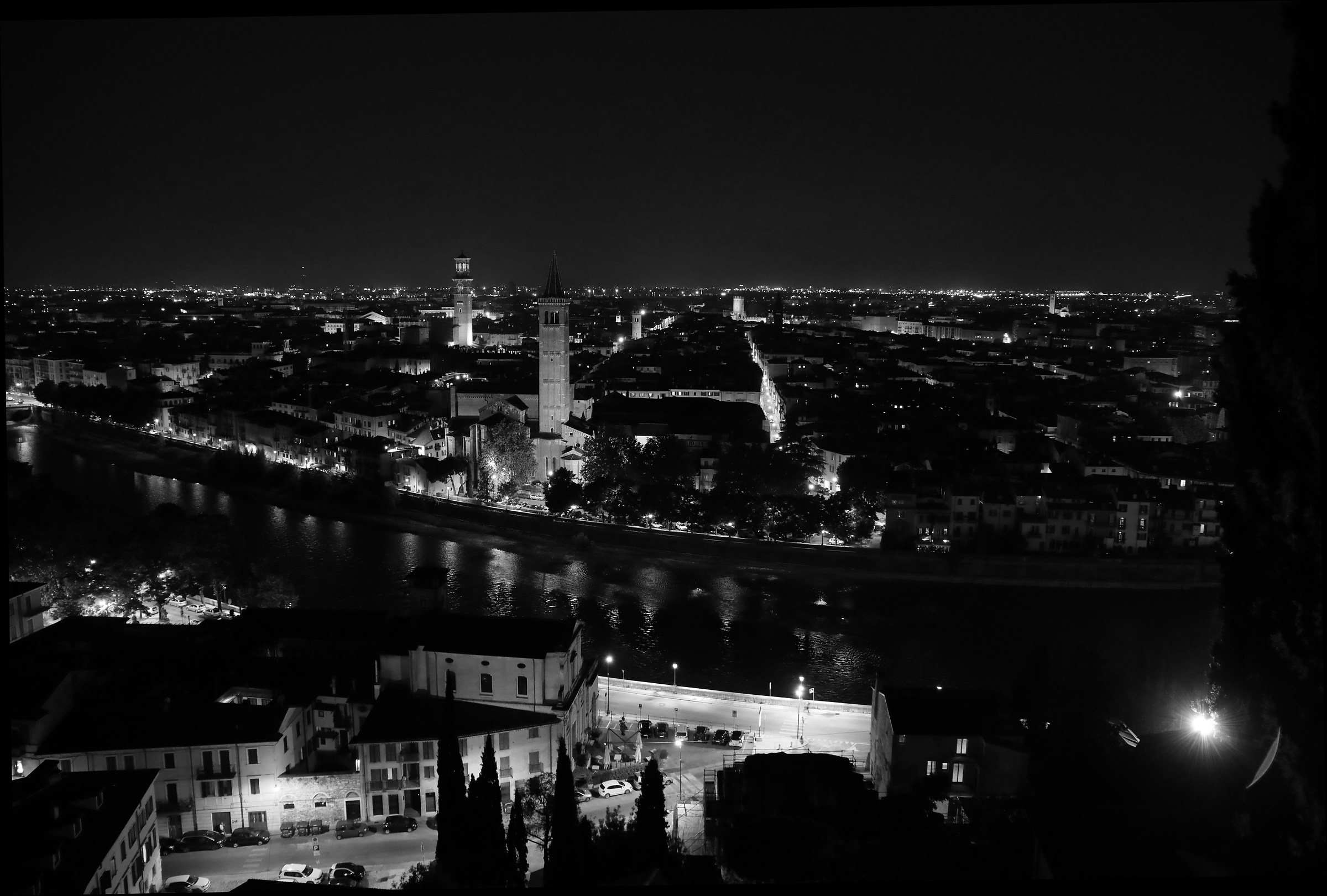 l'orizzonte da Castel S. Pietro