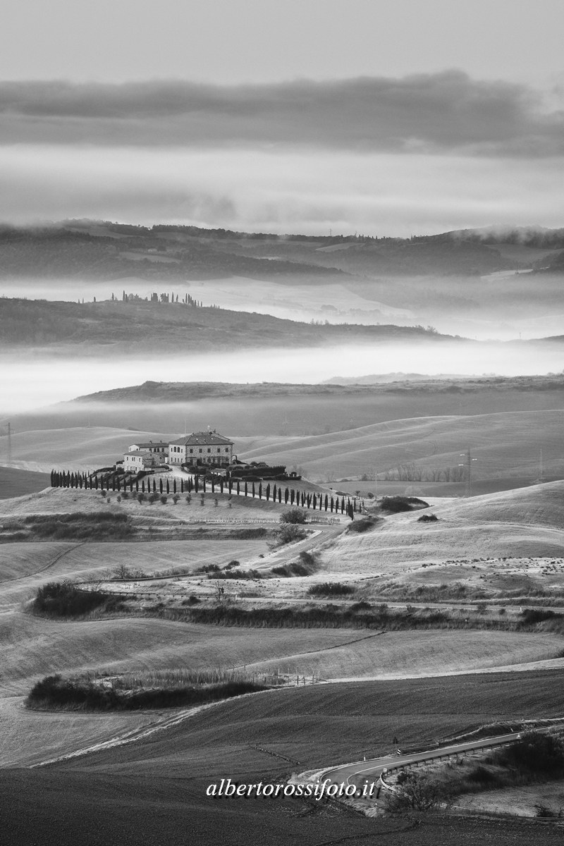 Volterra la bacchettona