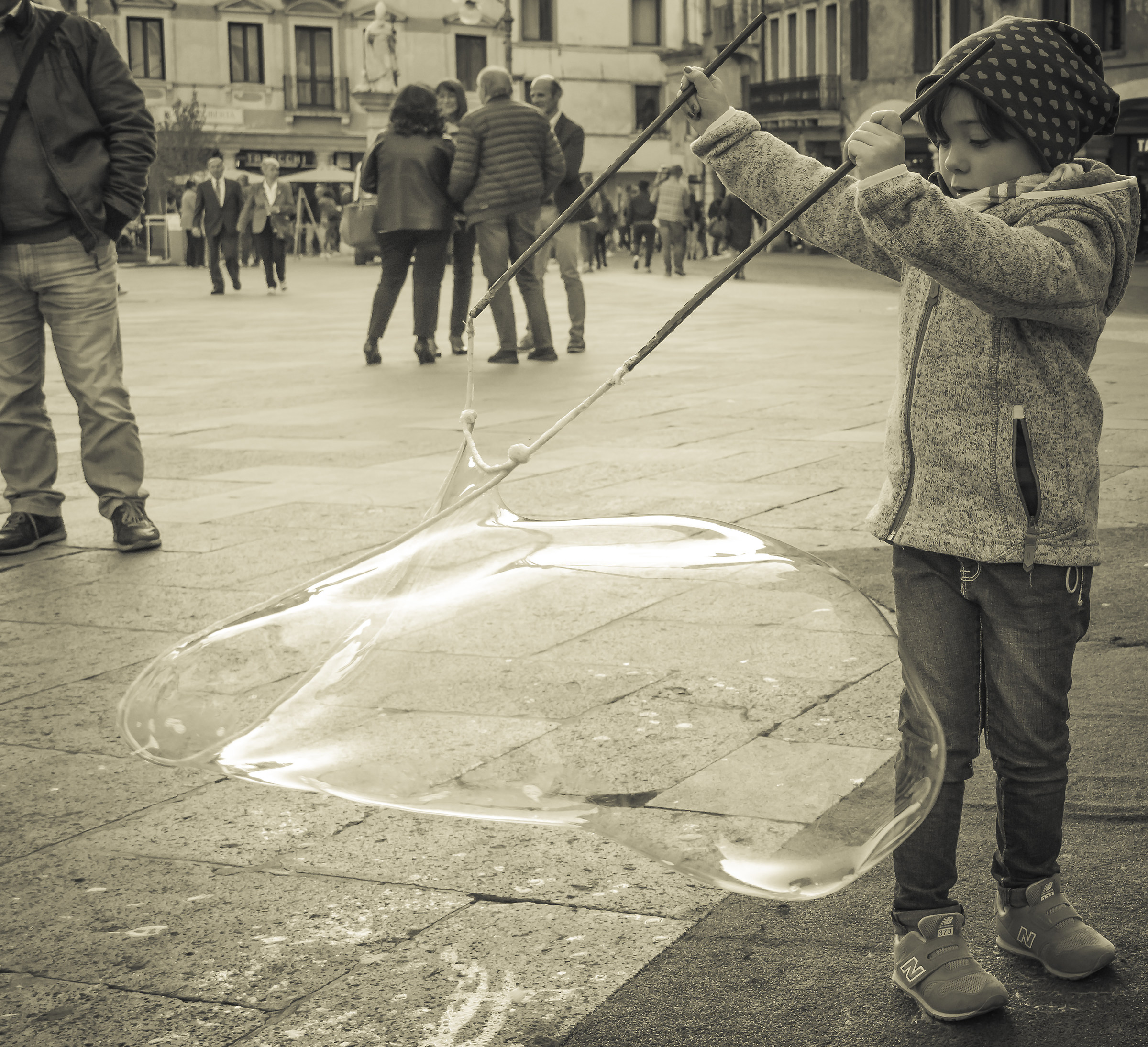 Bubbles in that of Bassano