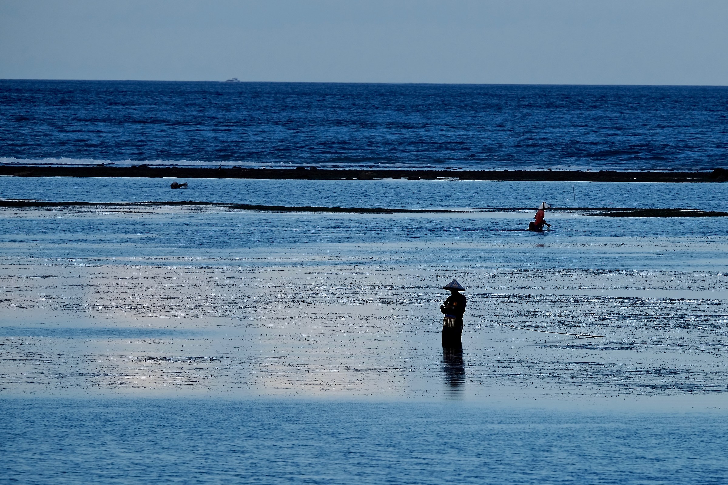 Fishermans at sunset 2