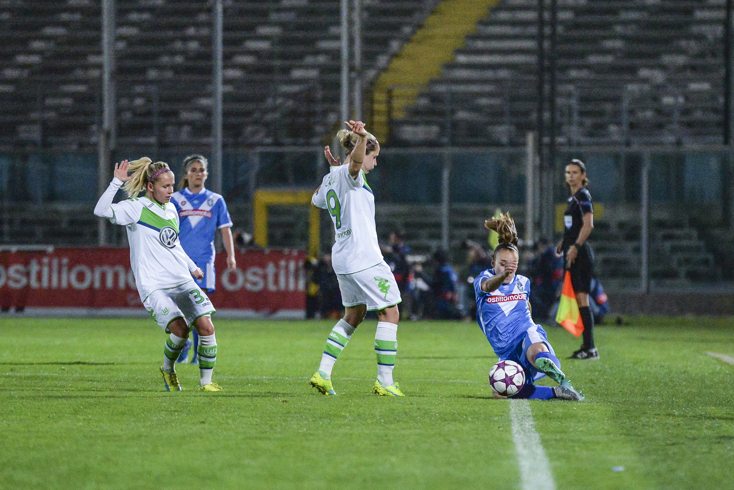 Brescia - Wolfsburg QF Women Champions League 2016/17