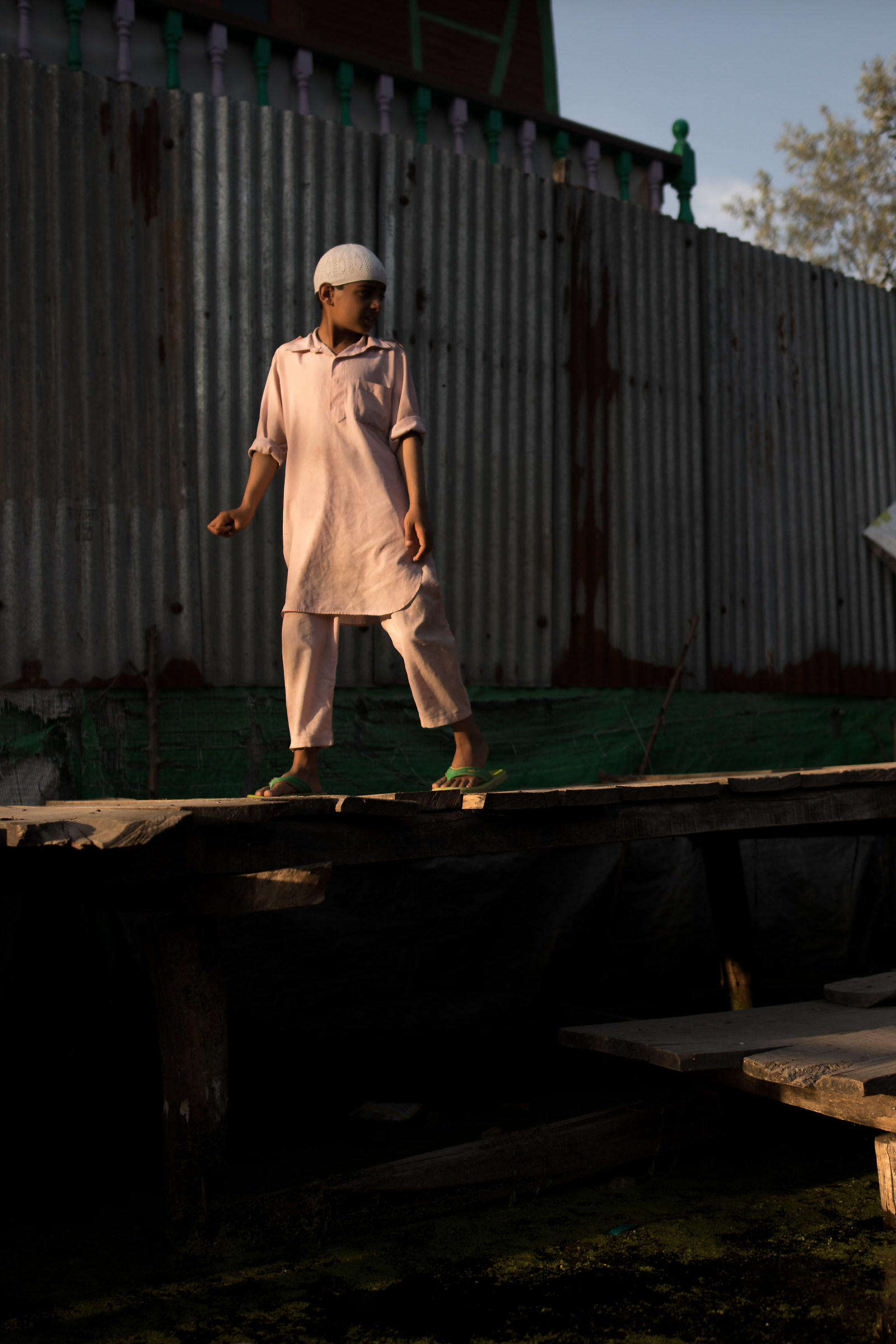 Srinagar boy on dock