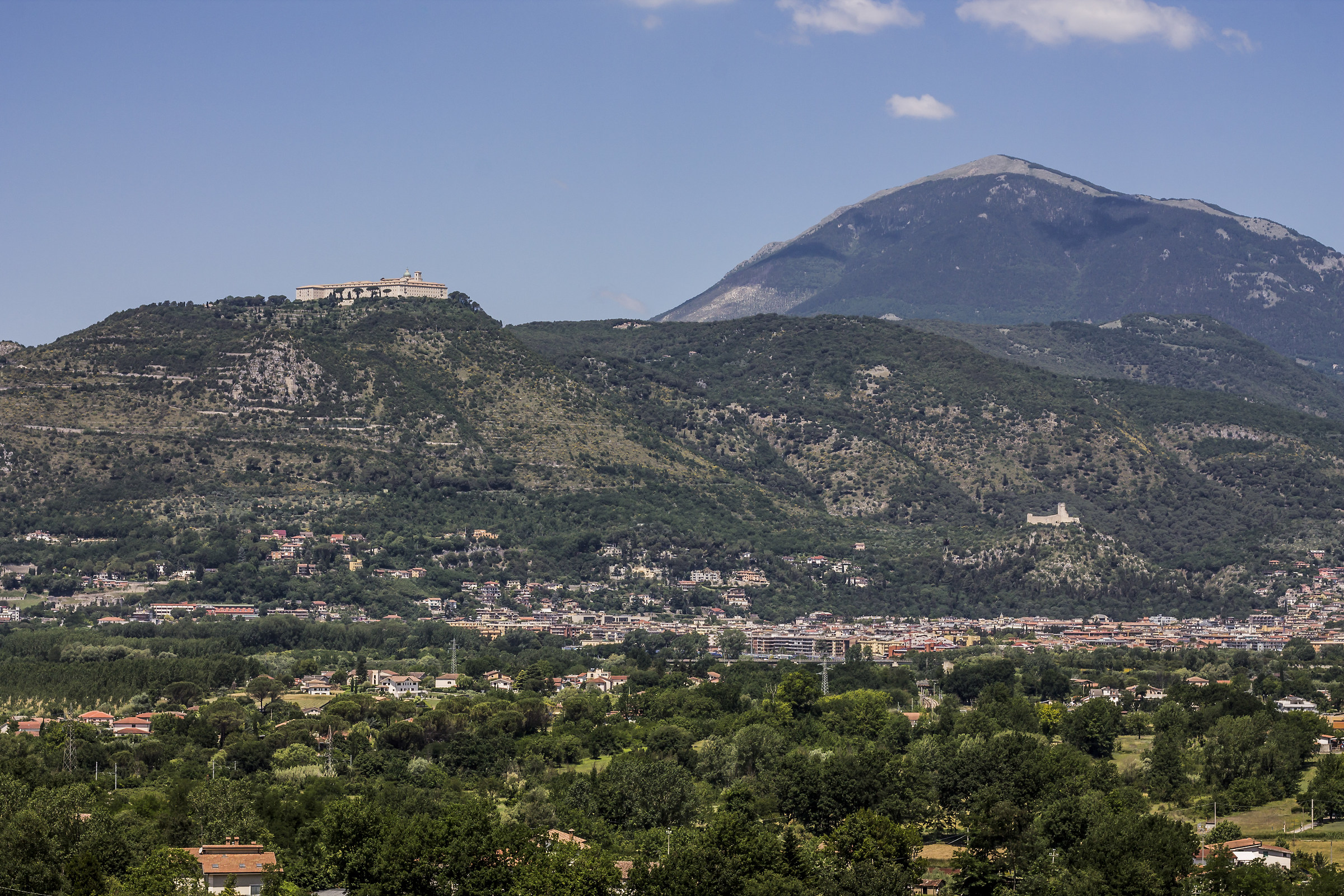 Montecassino and the city (fr)