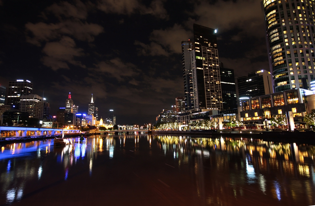 Melbourne by night
