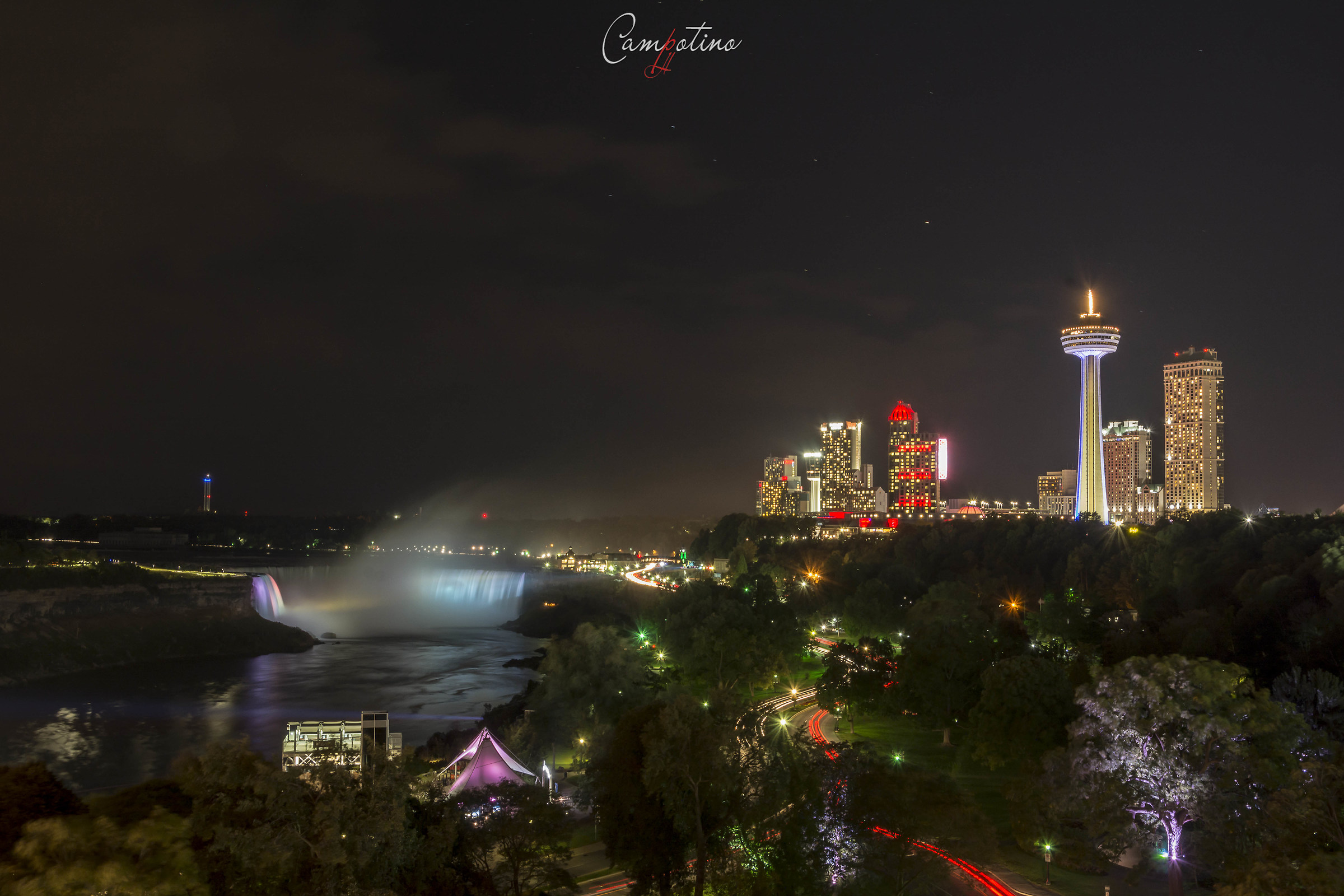 niagara falls at night