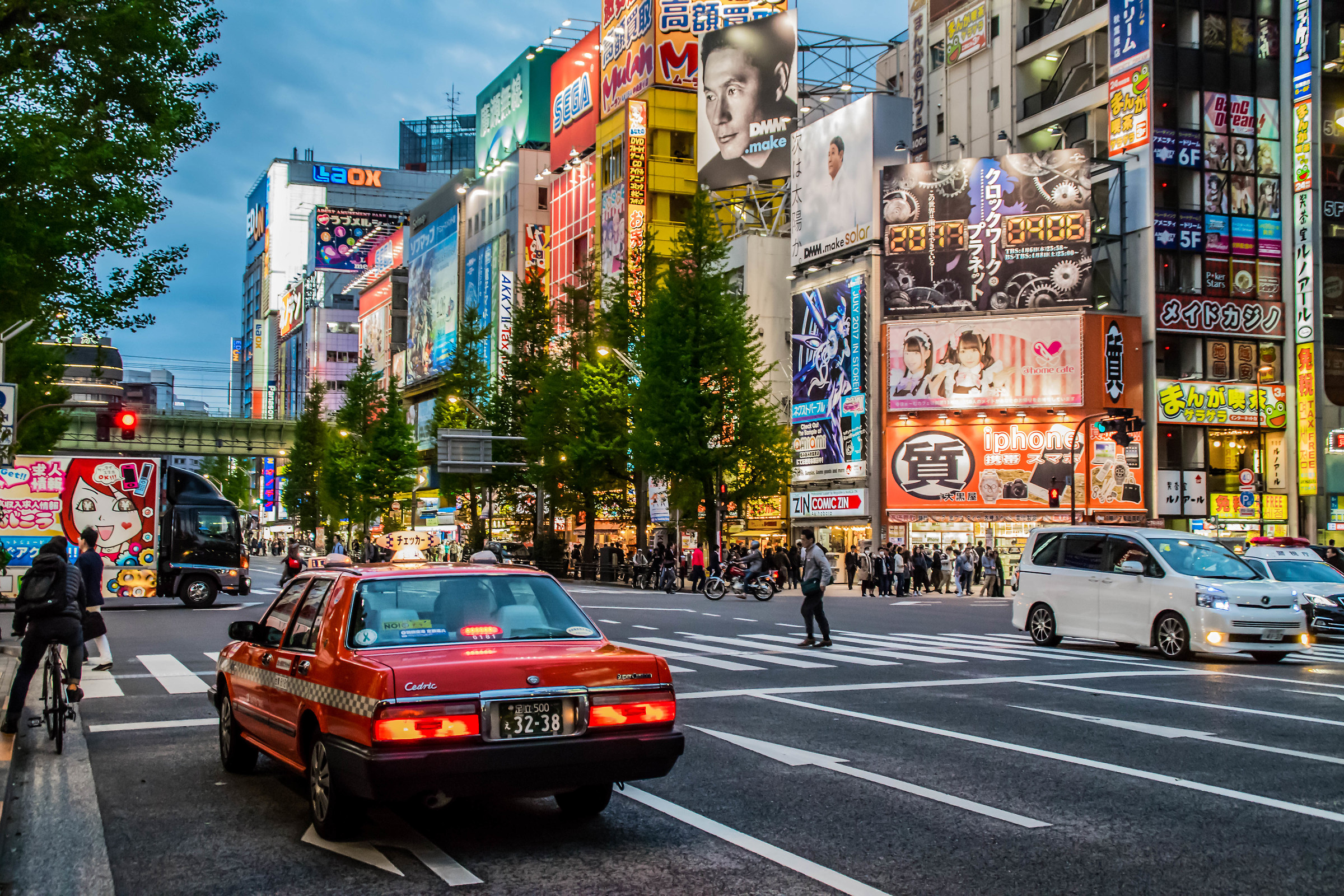 a postcard from akihabara