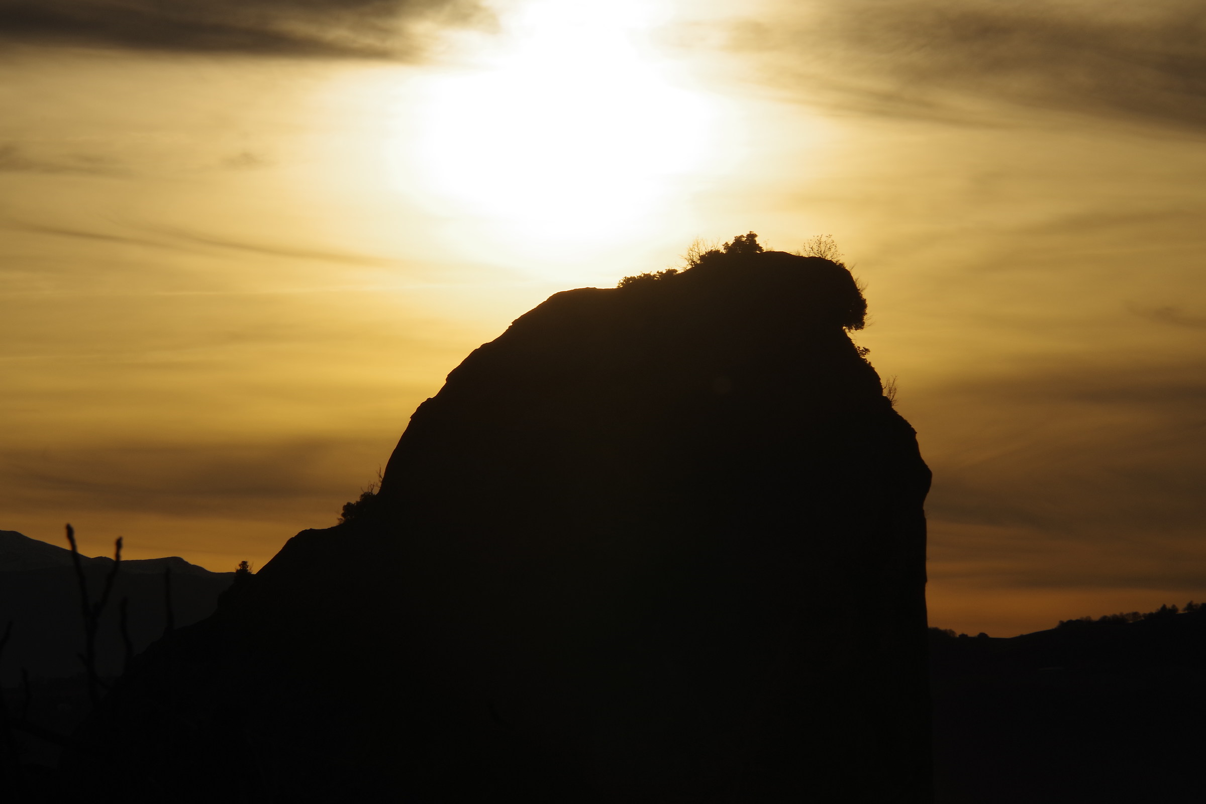 Roccamalatina (mo) al tramonto