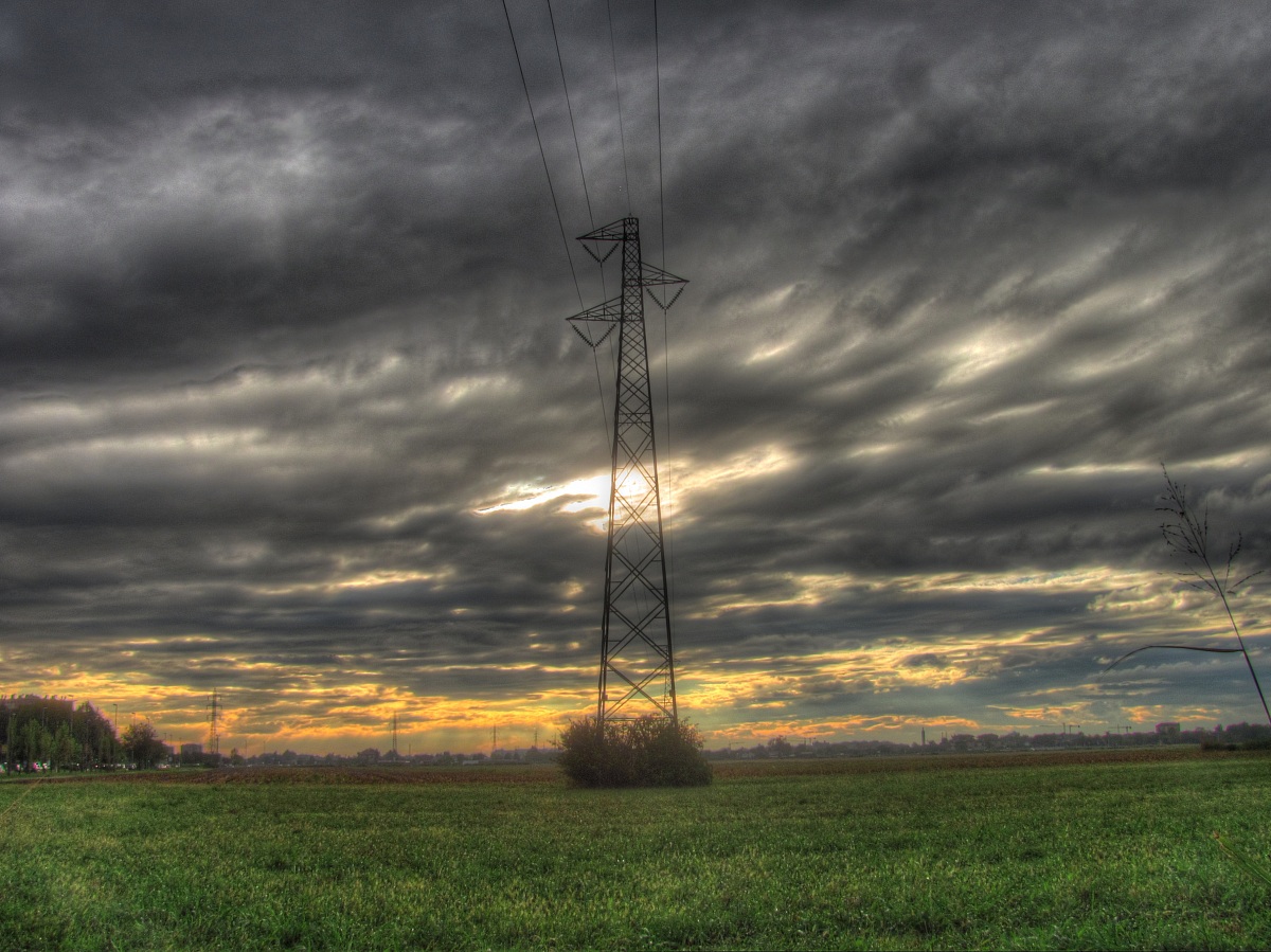 Tramonto milanese in hdr