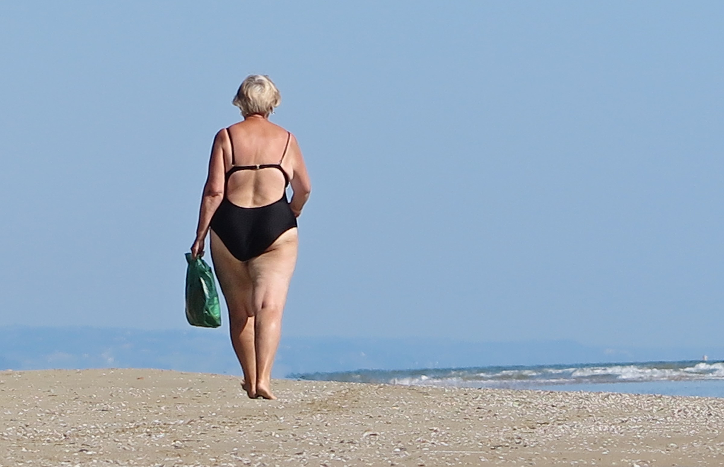 German, marching to the sea!