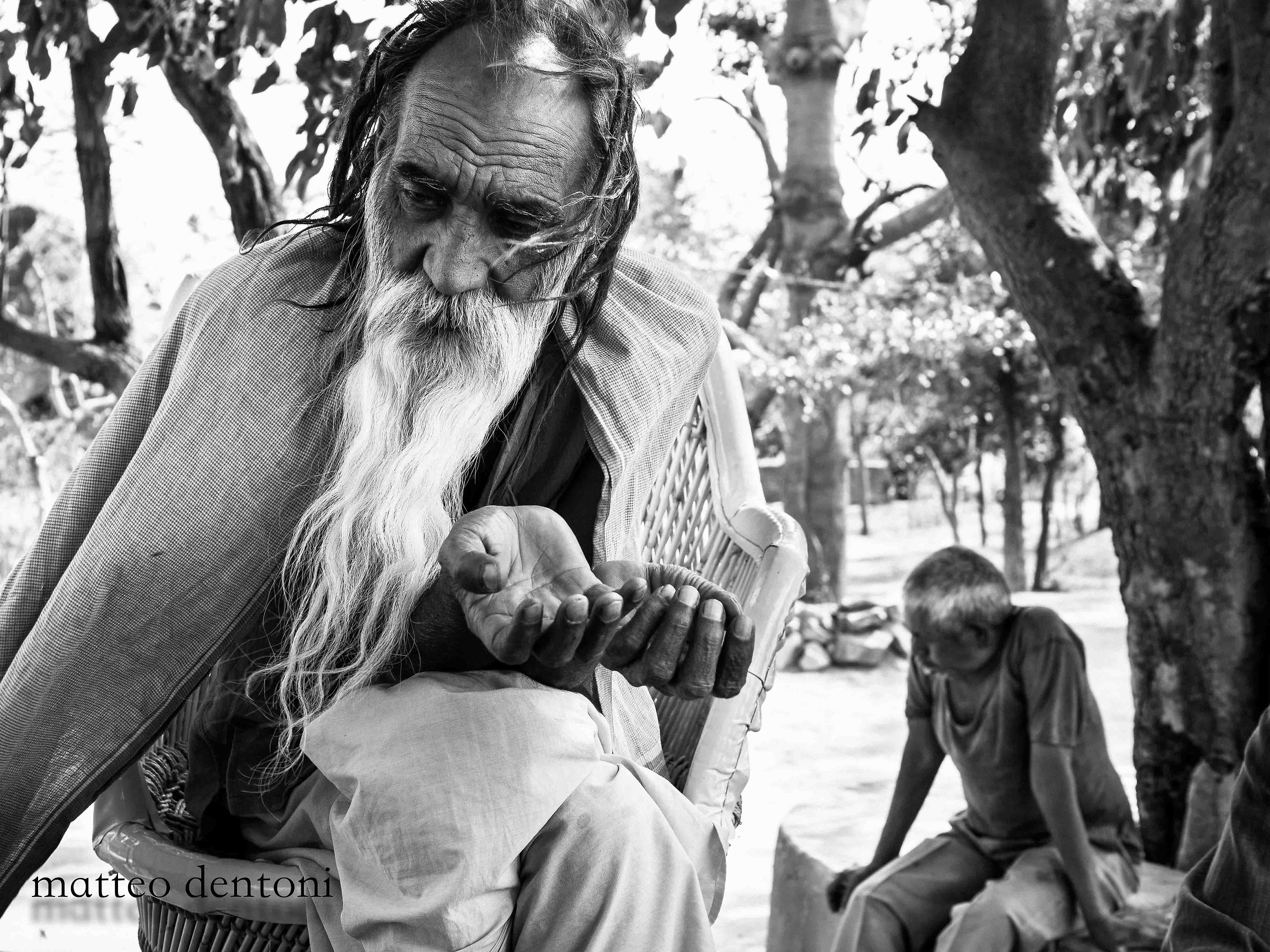 Aloo Baba "Potato Baba," Puskar