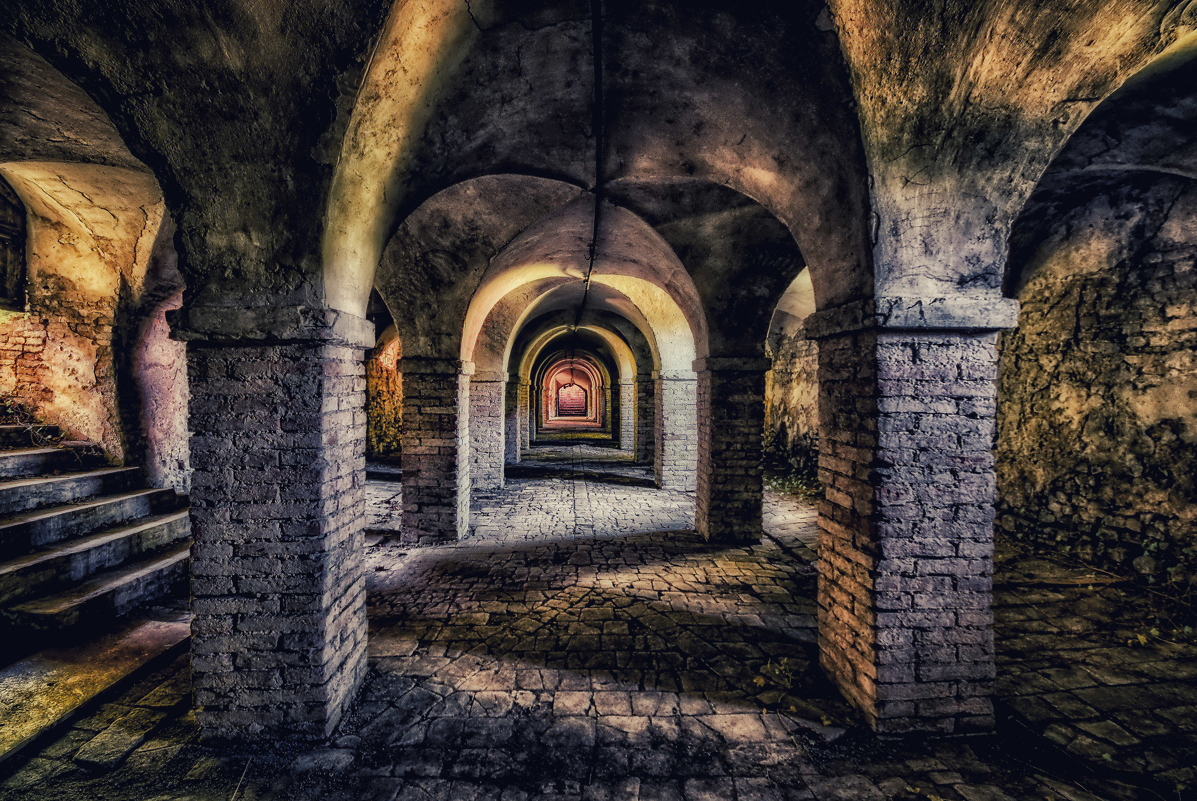 The heart of stone ... abandoned villa M