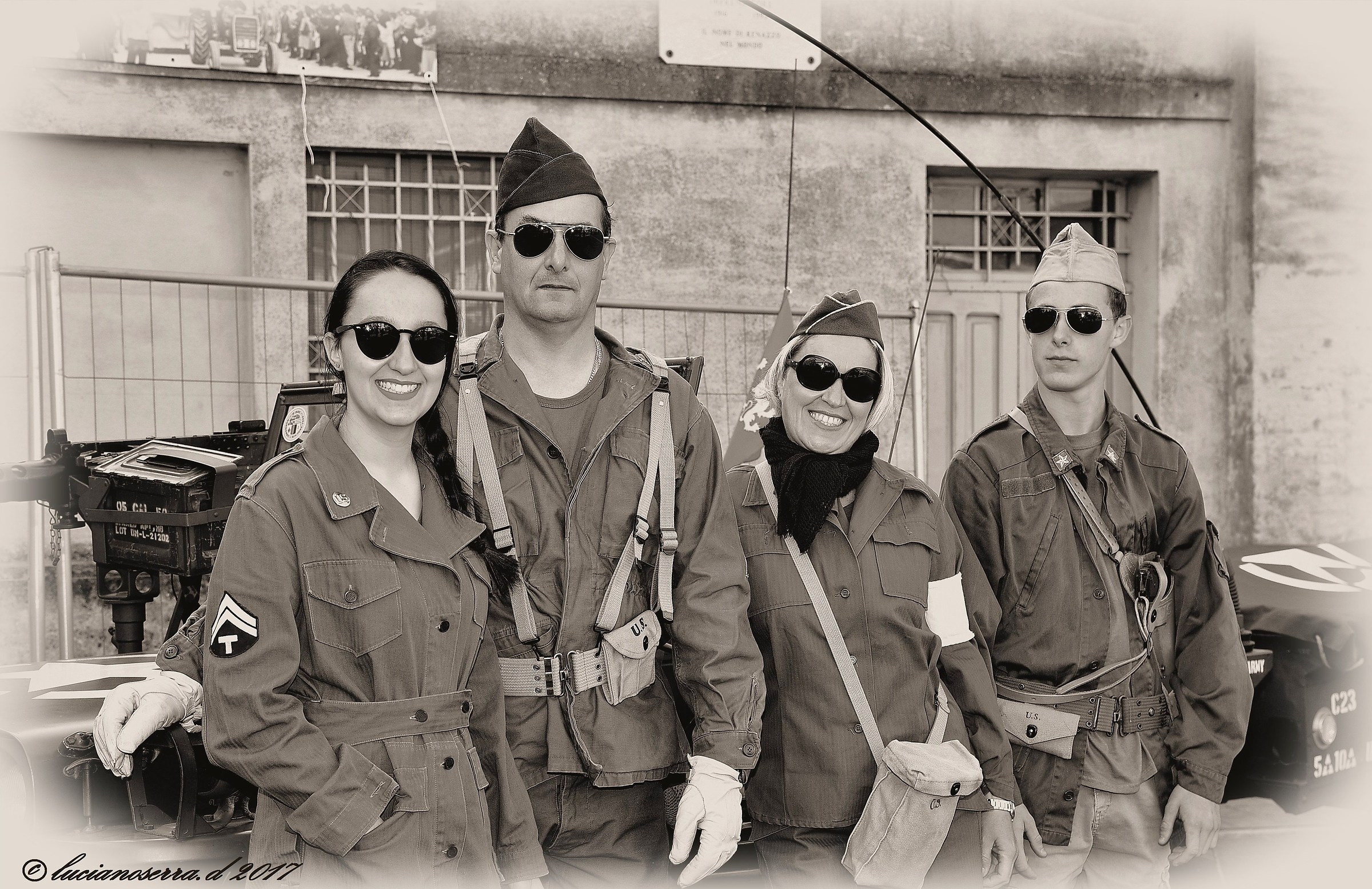 Figuranti con divise militari della II Guerra Mondiale