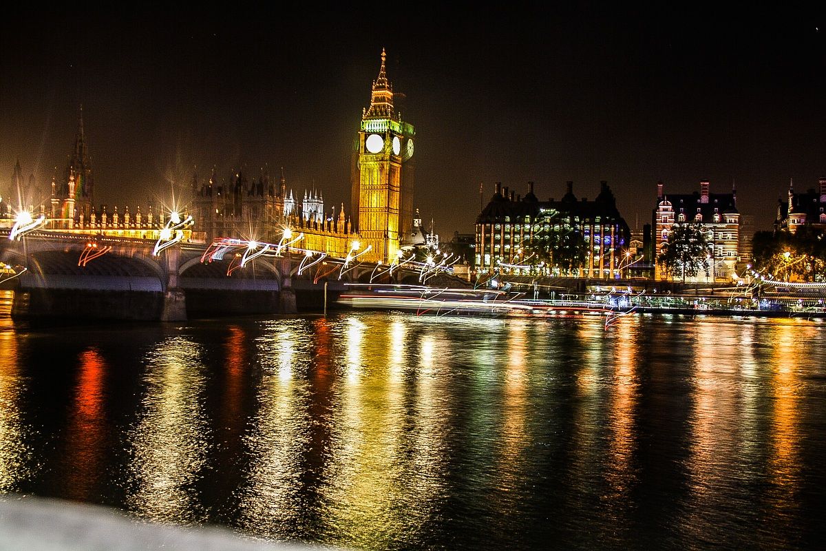 house of parliament lights