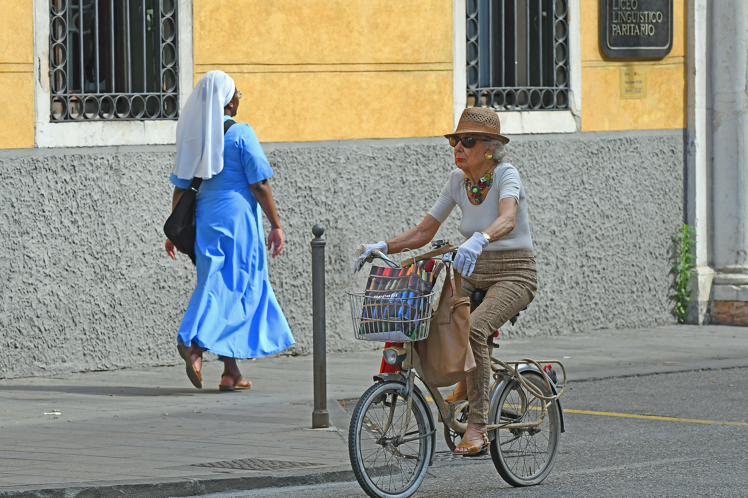 Wealth and religiosity