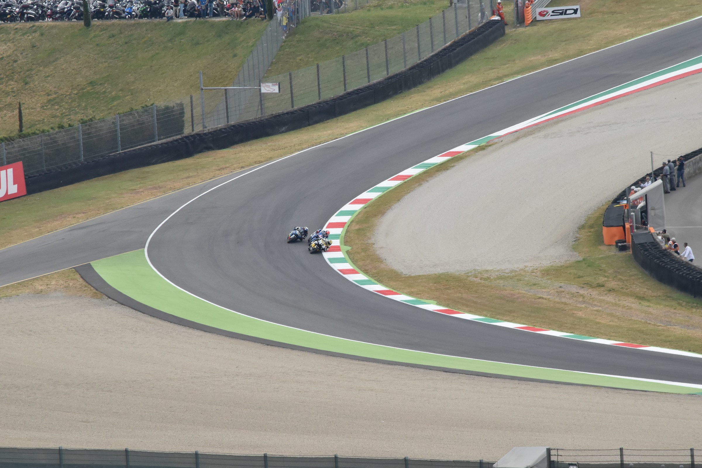 Overtaking marquez before ...