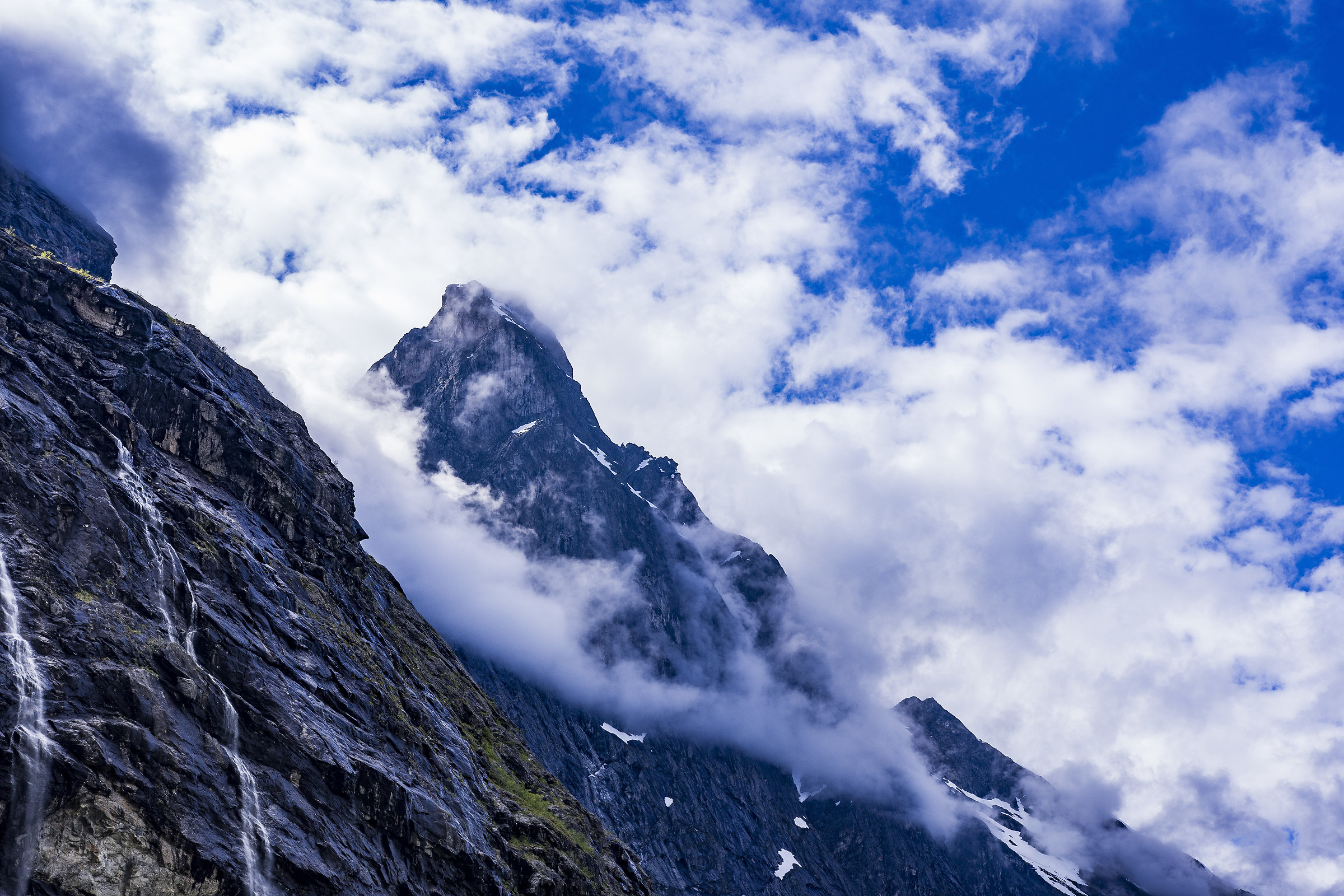 From Tindevegen / Norway