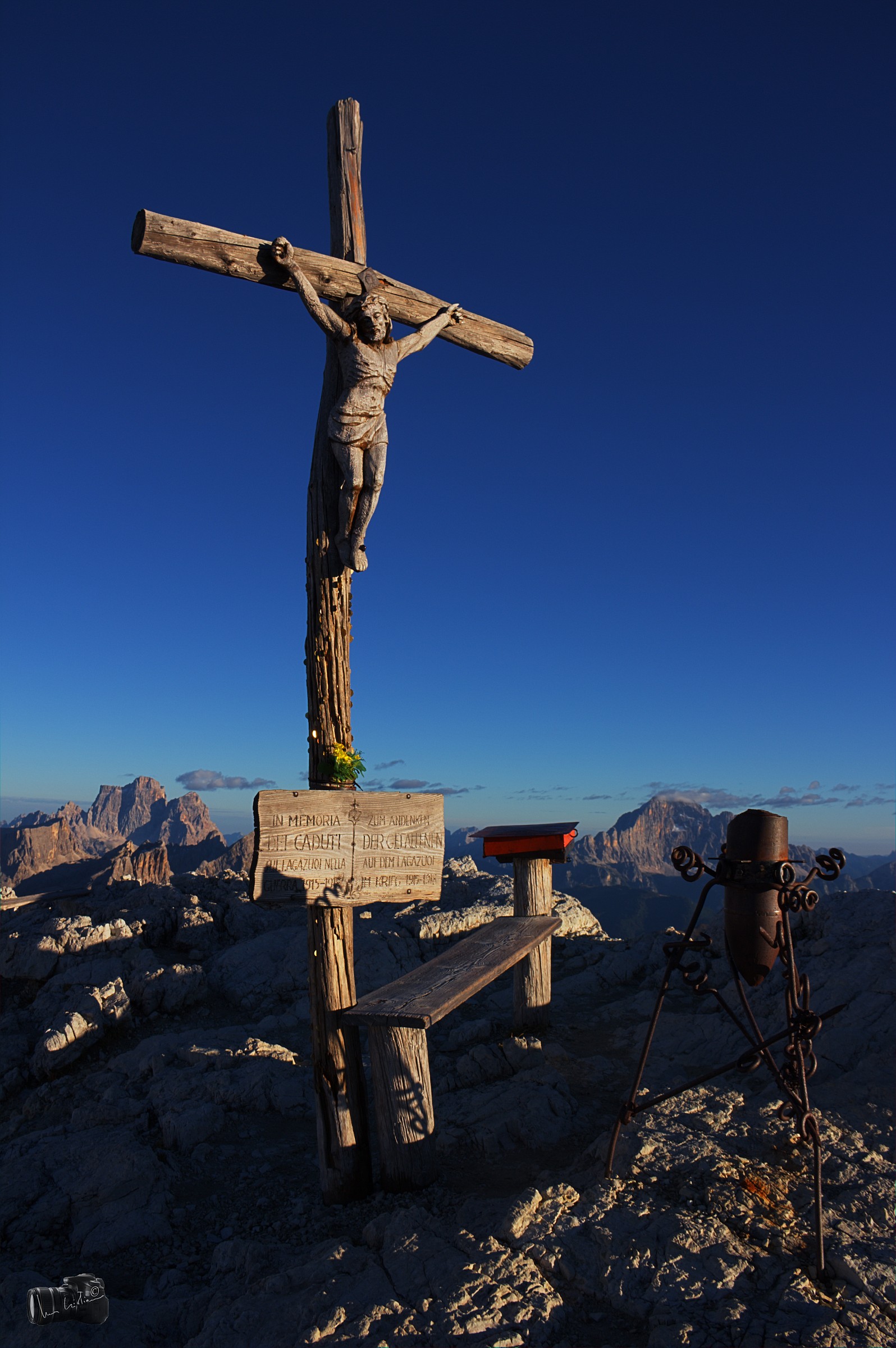 L'ultimo raggio di sole, poi solo il vento...