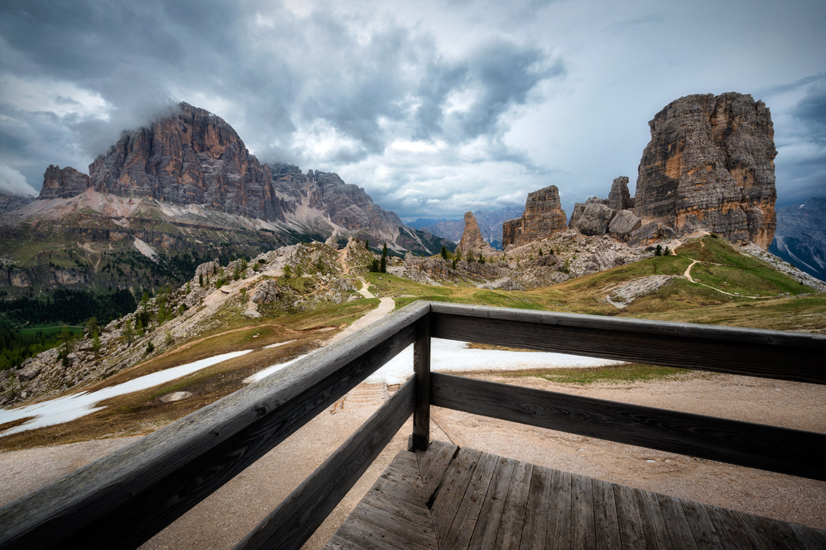 Dolomite balcony