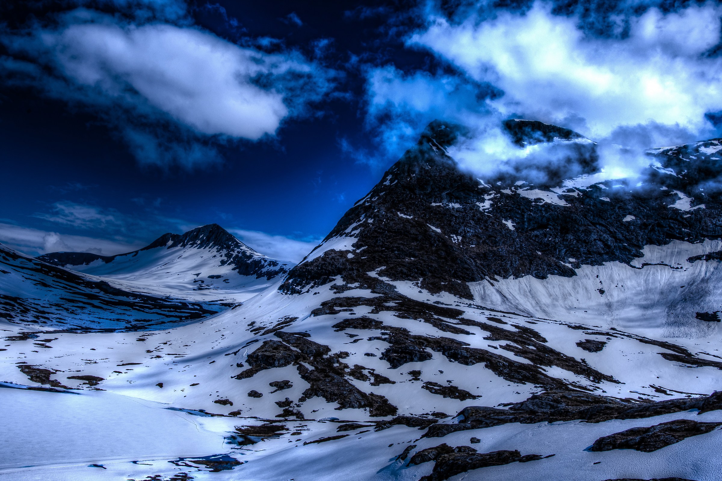 From Tindevegen / Norway