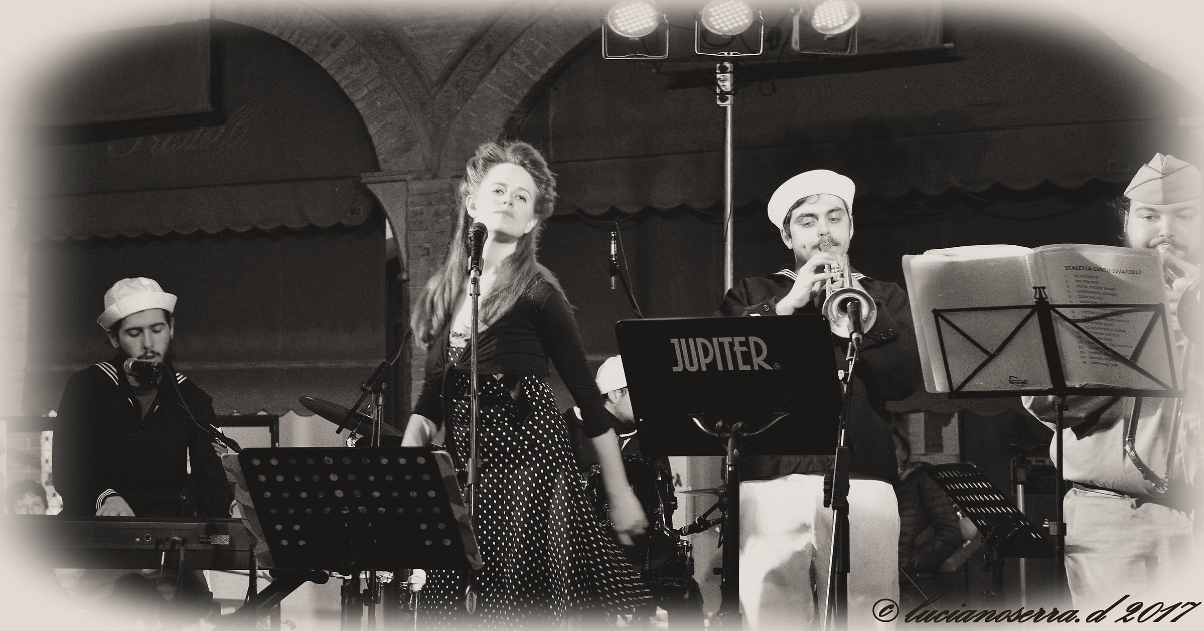 The B 24 Liberator Little Big Band