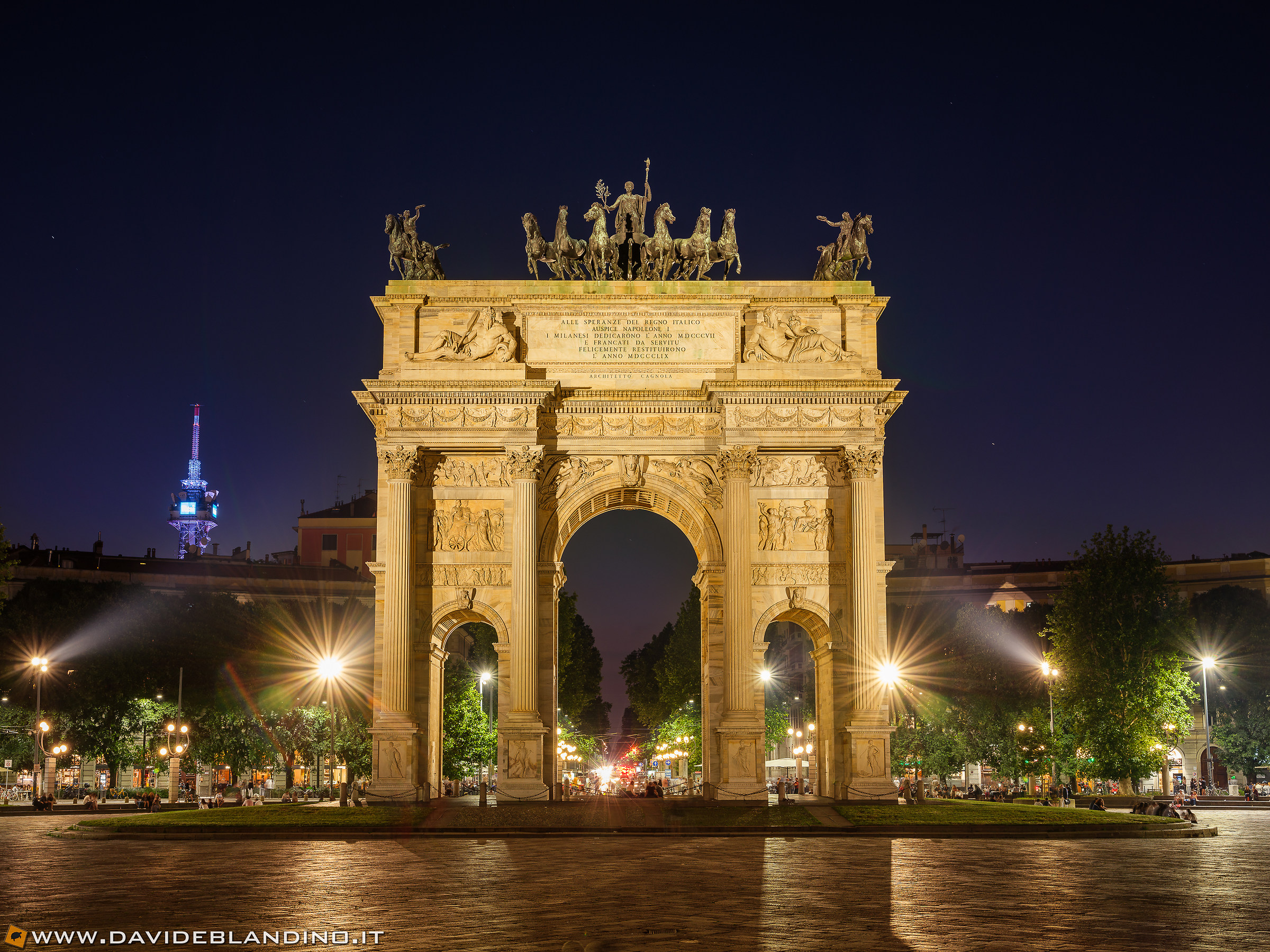 Arco della Pace con 8729€